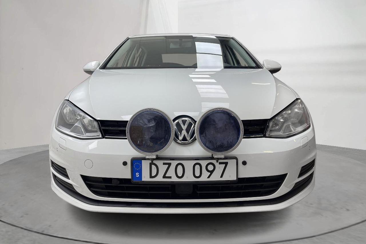 VW Golf VII 1.6 TDI BlueMotion Technology 5dr 4Motion (105hk) - 7 763 mil - Manuell - vit - 2015