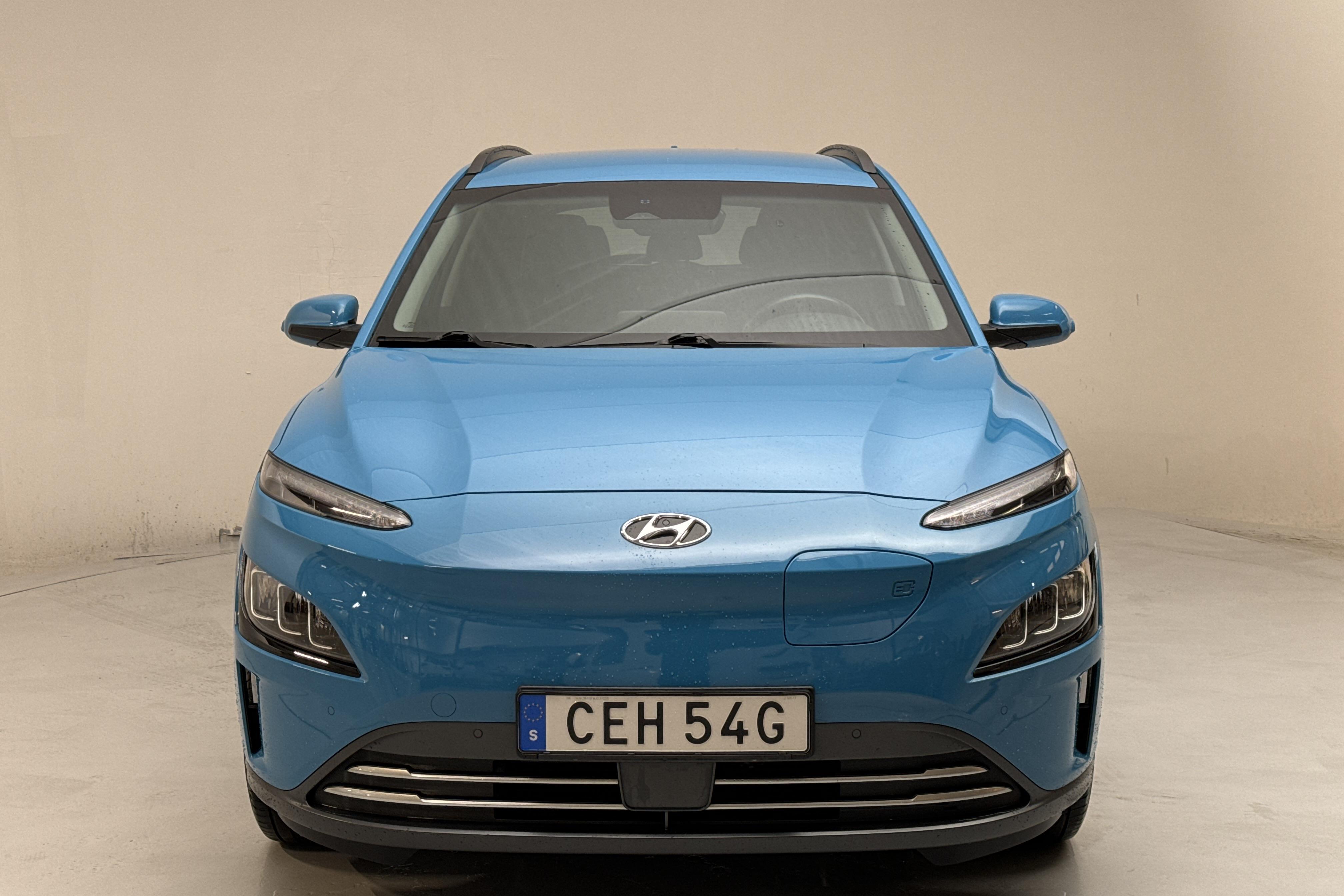 Hyundai Kona Electric Standard Range 39kWh (136hk) - 46 830 km - Automaatne - sinine - 2021