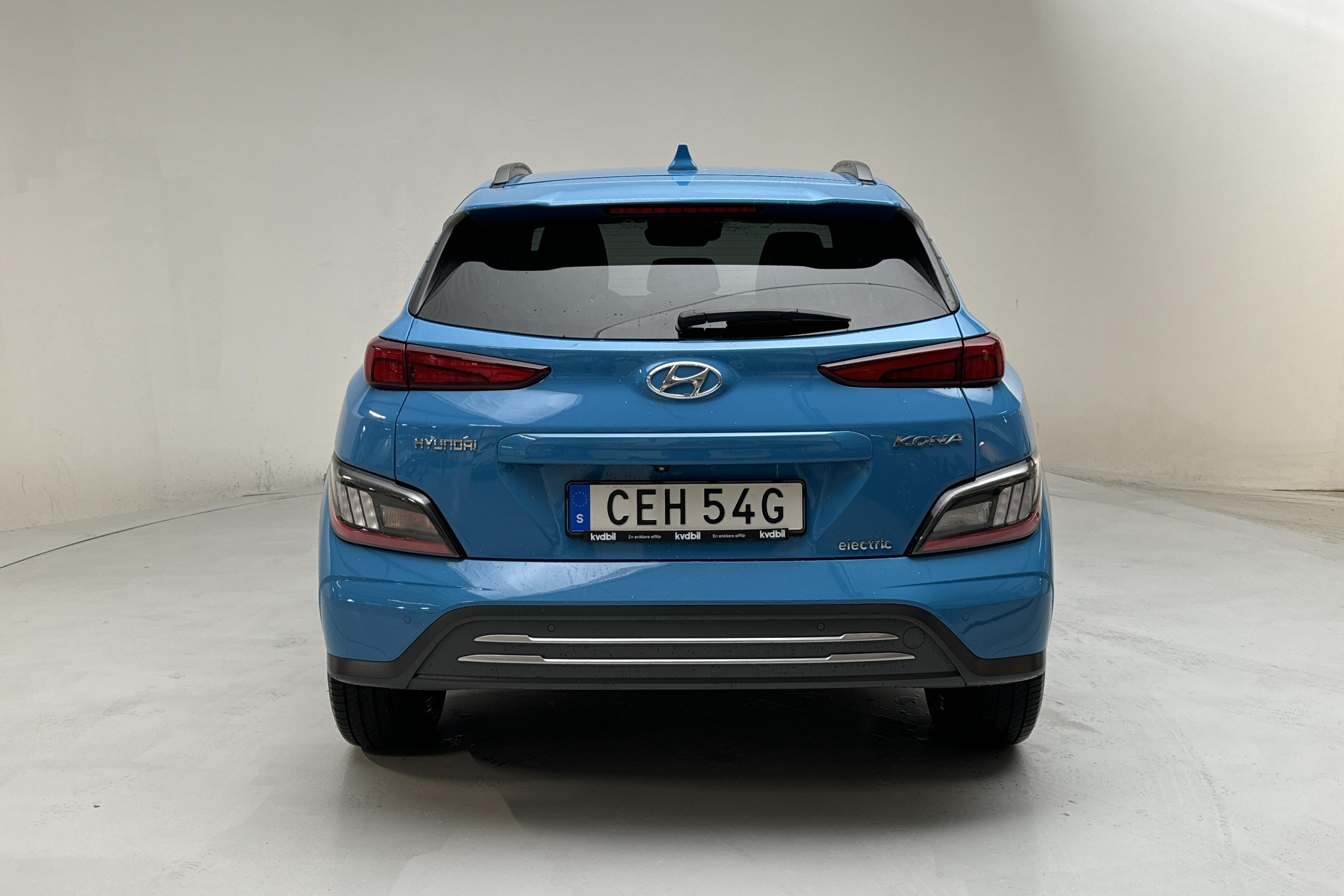 Hyundai Kona Electric Standard Range 39kWh (136hk) - 46 830 km - Automaatne - sinine - 2021