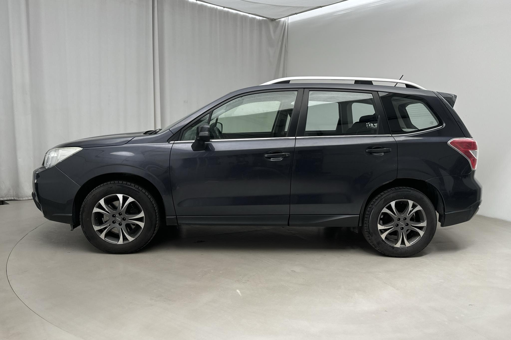 Subaru Forester 2.0D (147hk) - 227 680 km - Manual - Dark Grey - 2013