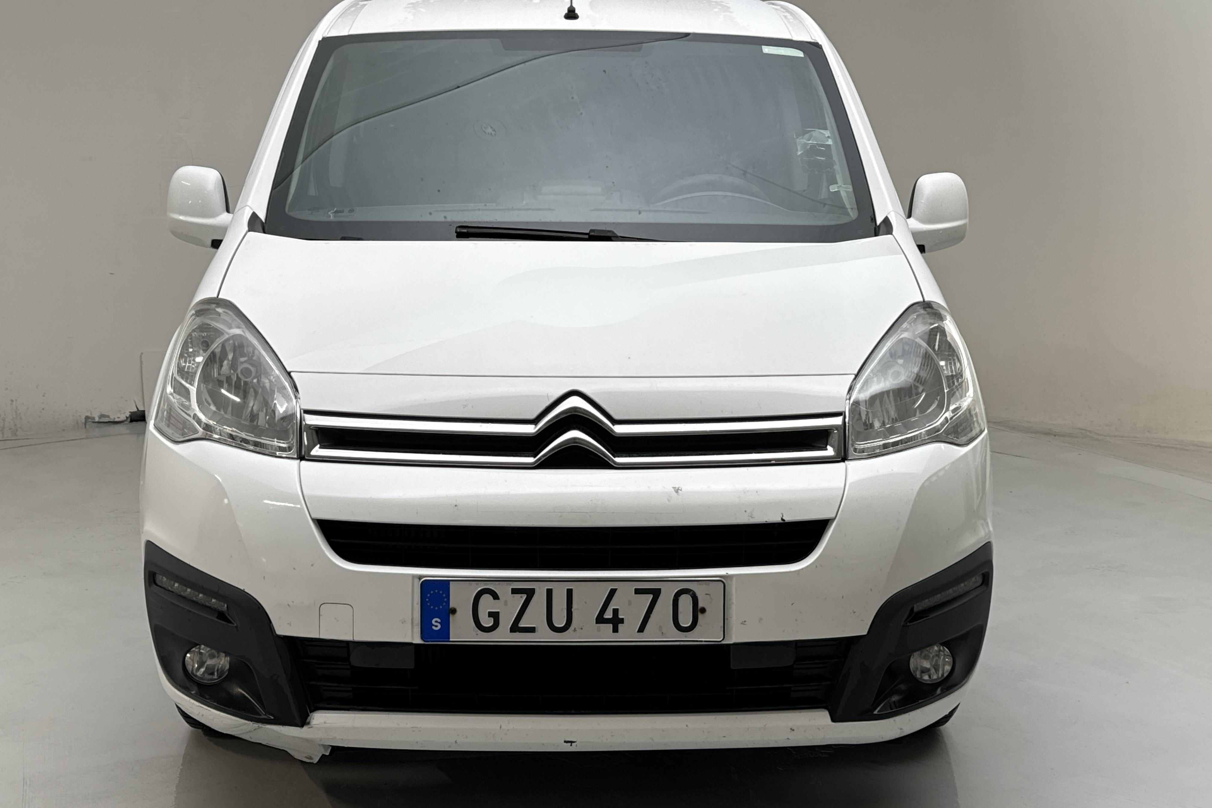 Citroen Berlingo III 1.6 HDi Skåp (90hk) - 130 210 km - Manualna - biały - 2015