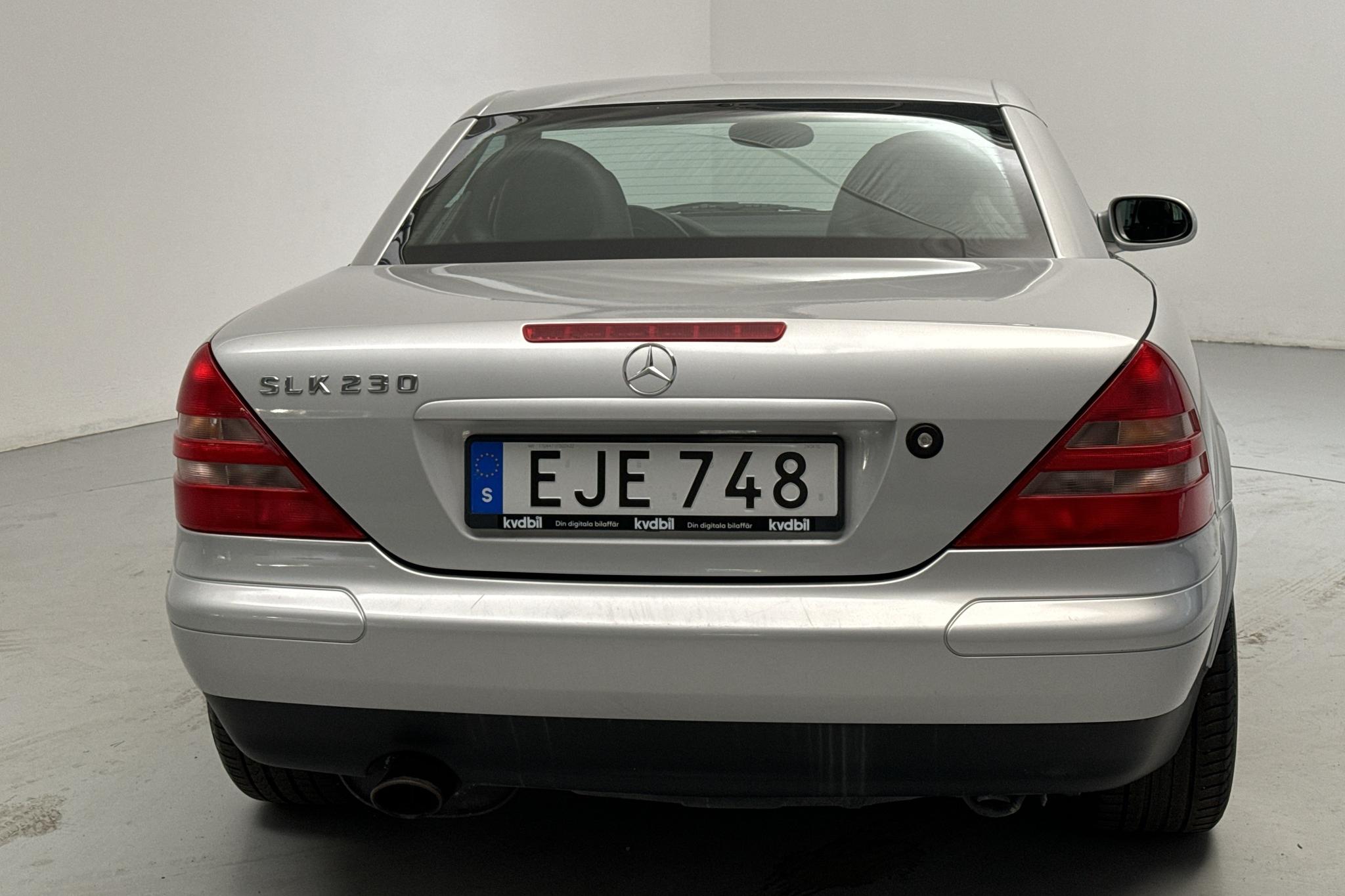 Mercedes SLK 230 Kompressor R170 (193hk) - 86 970 km - Manualna - Light Grey - 1997