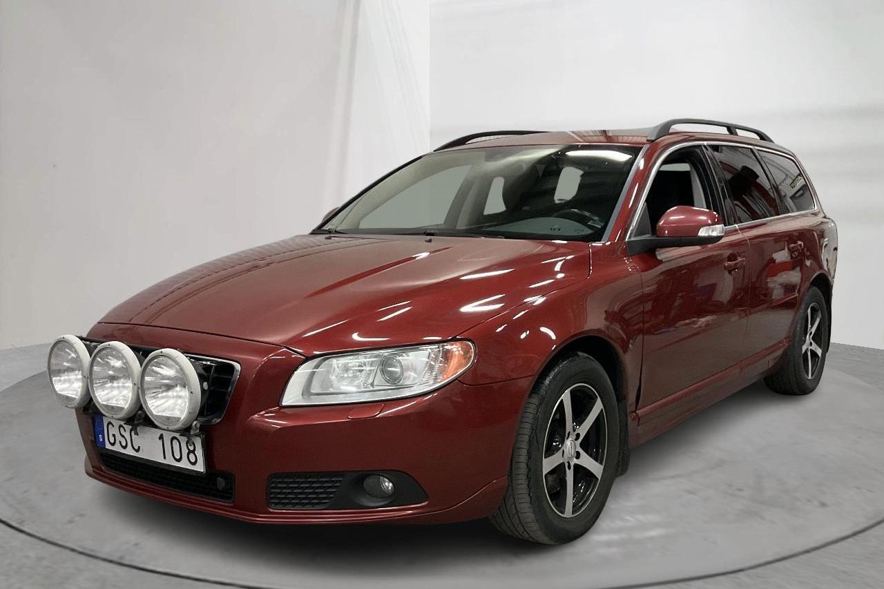 Volvo V70 II D5 AWD (225hk) - 290 790 km - Automatyczna - czerwony - 2011