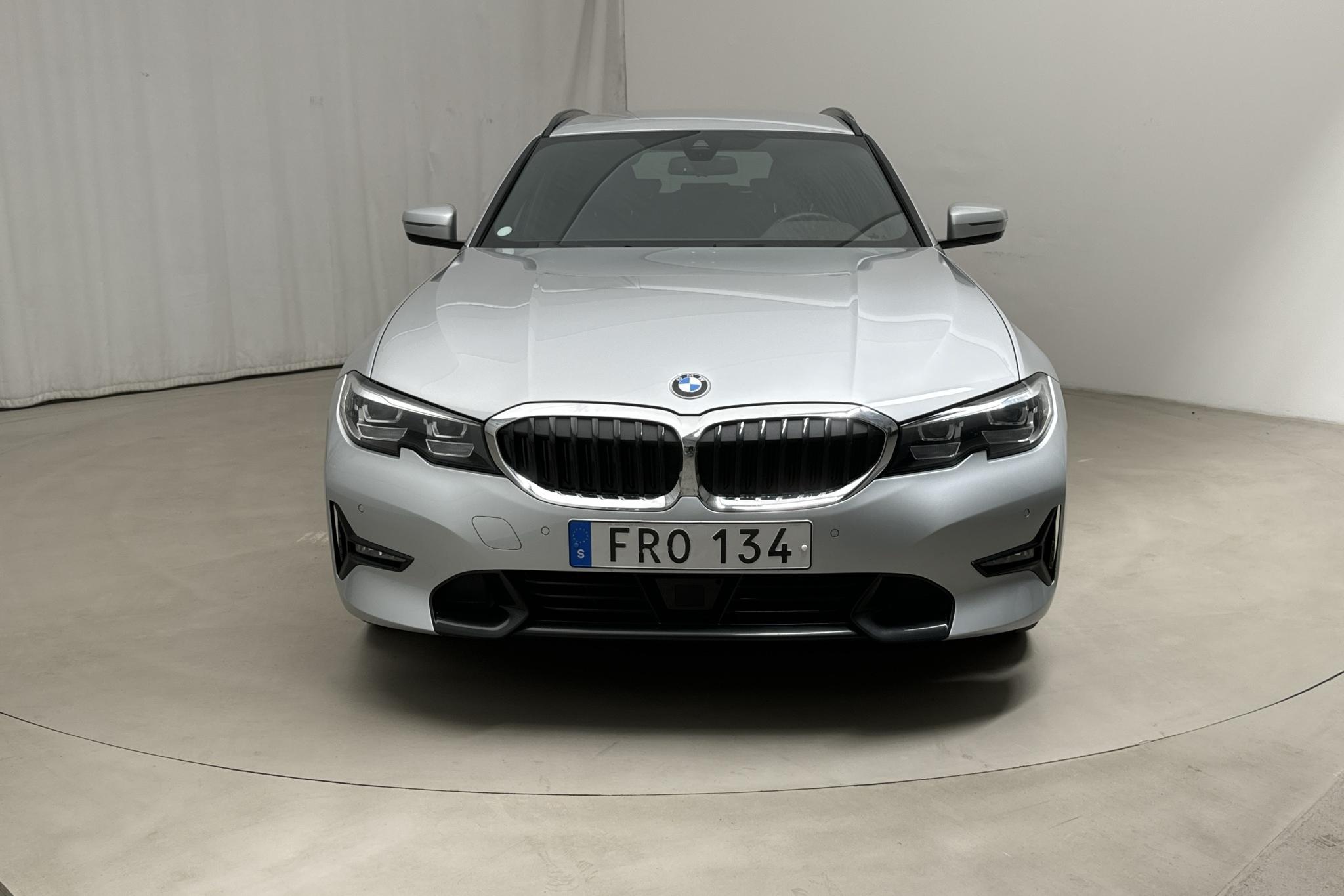 BMW 330e Touring, G21 (292hk) - 54 610 km - Automaattinen - hopea - 2021