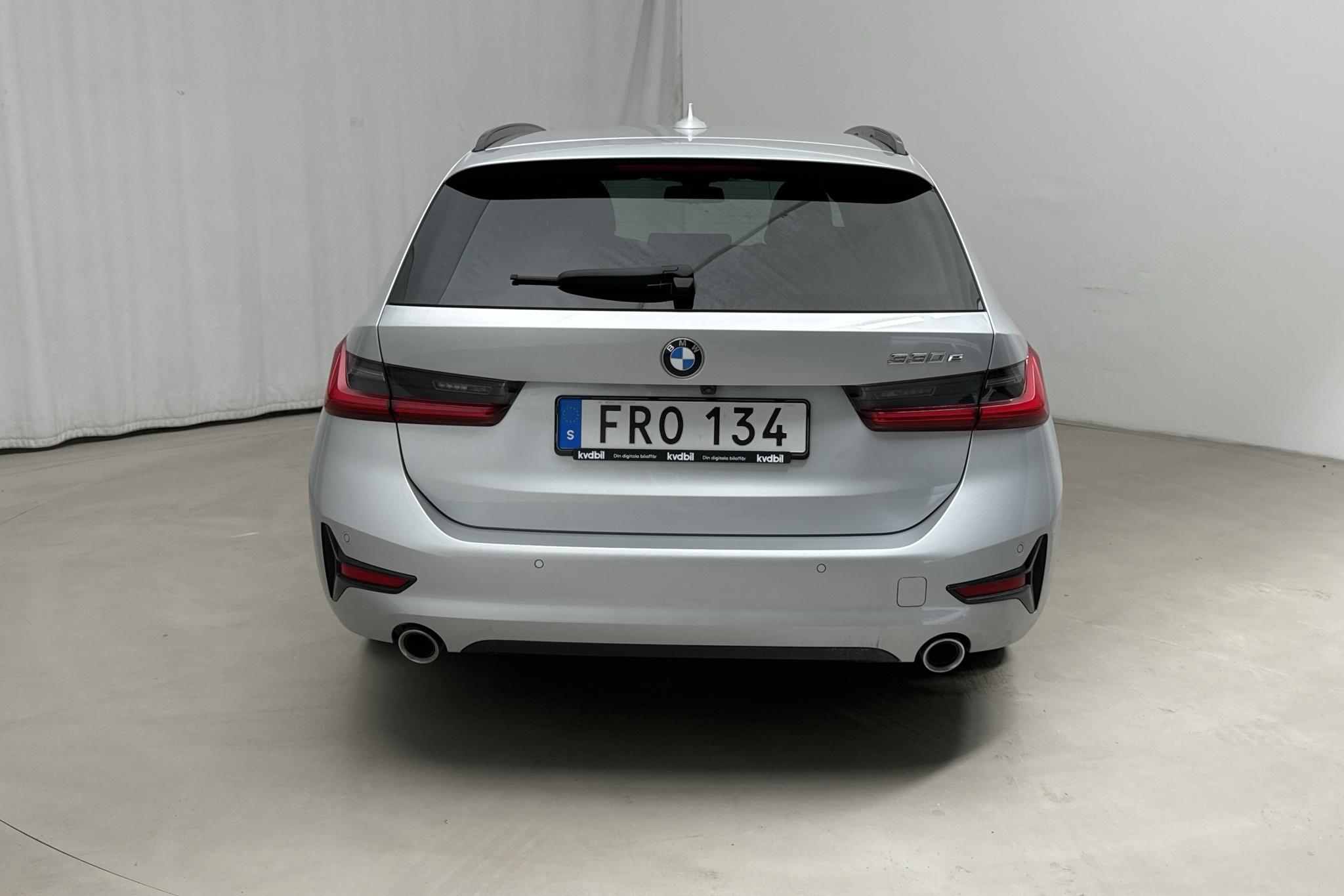 BMW 330e Touring, G21 (292hk) - 54 610 km - Automatyczna - srebro - 2021