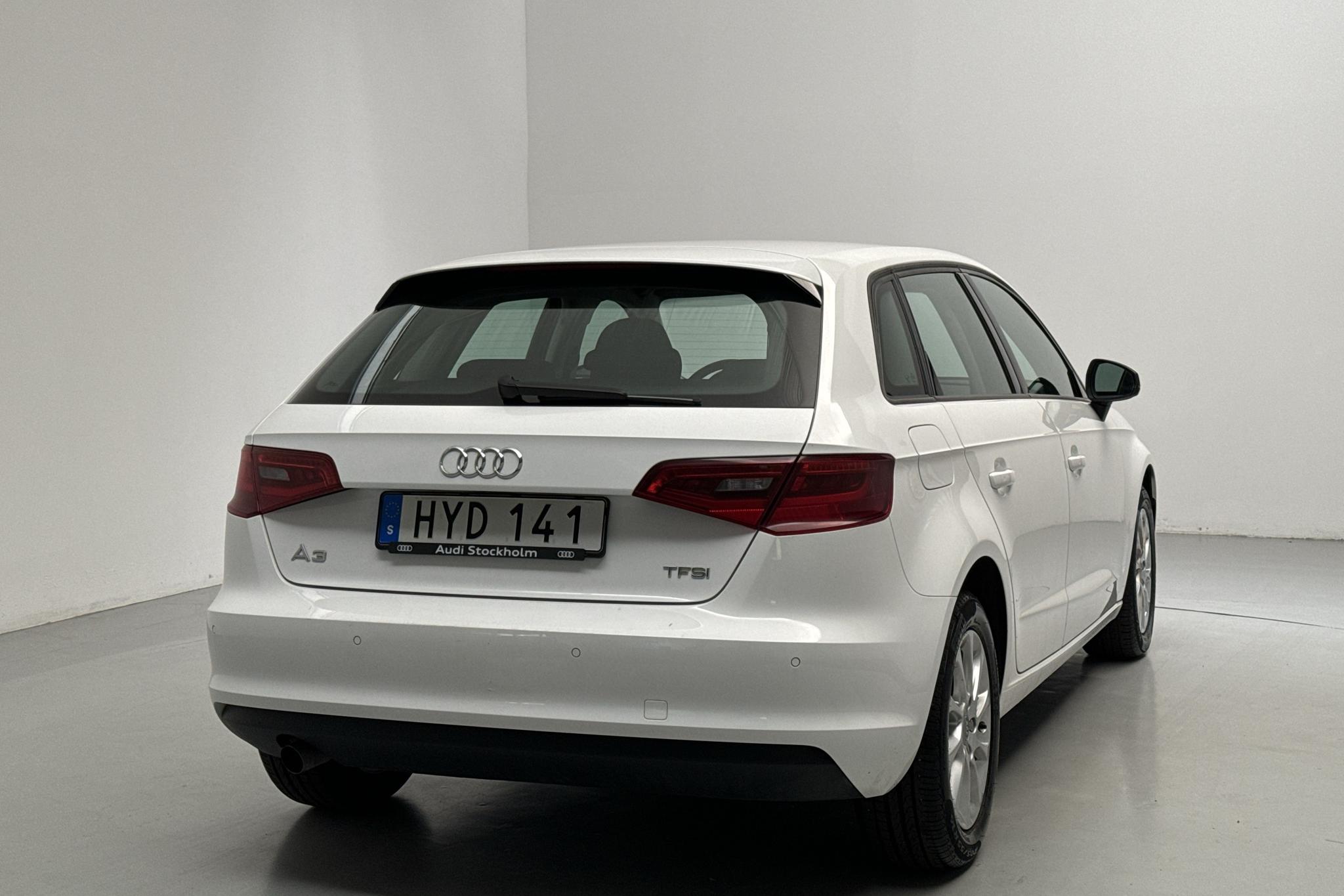 Audi A3 1.2 TFSI Sportback (110hk) - 82 270 km - Manualna - biały - 2016