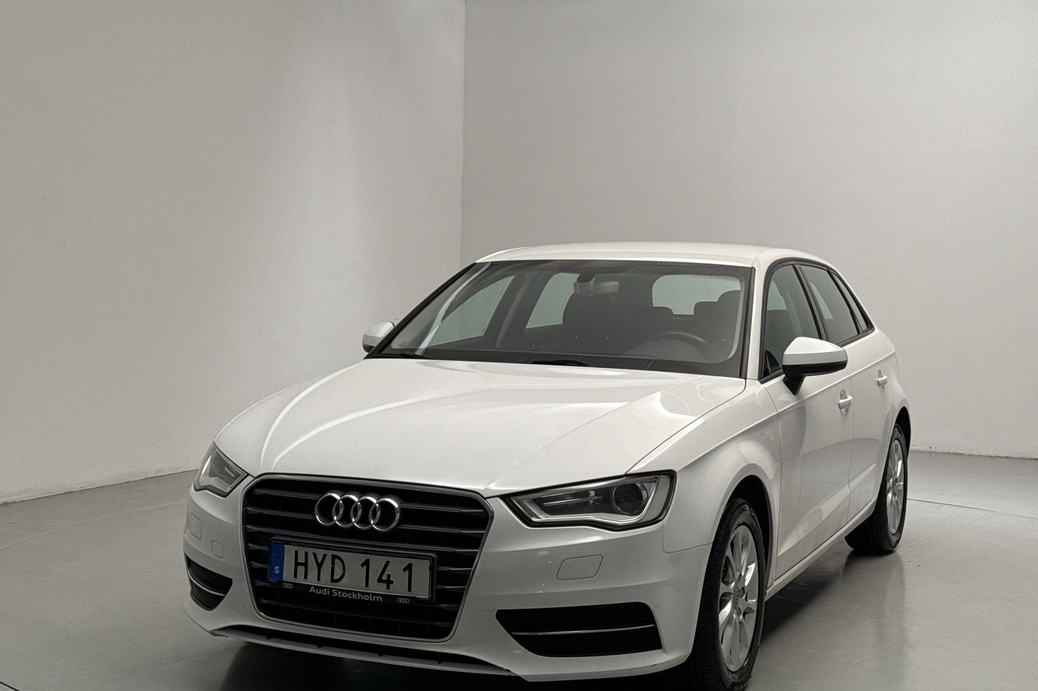 Audi A3 1.2 TFSI Sportback (110hk) - 82 270 km - Manualna - biały - 2016