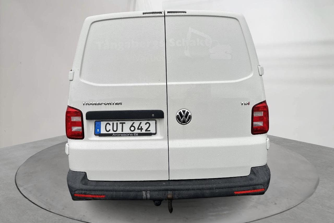 VW Transporter T6 2.0 TDI BMT Skåp (150hk) - 222 250 km - Käsitsi - valge - 2017