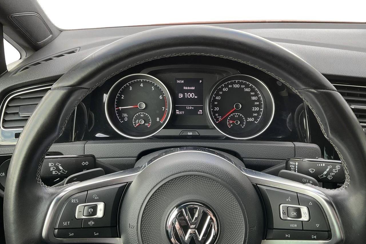 VW Golf VII 1.5 TSI Sportscombi (150hk) - 96 370 km - Automatyczna - czerwony - 2019