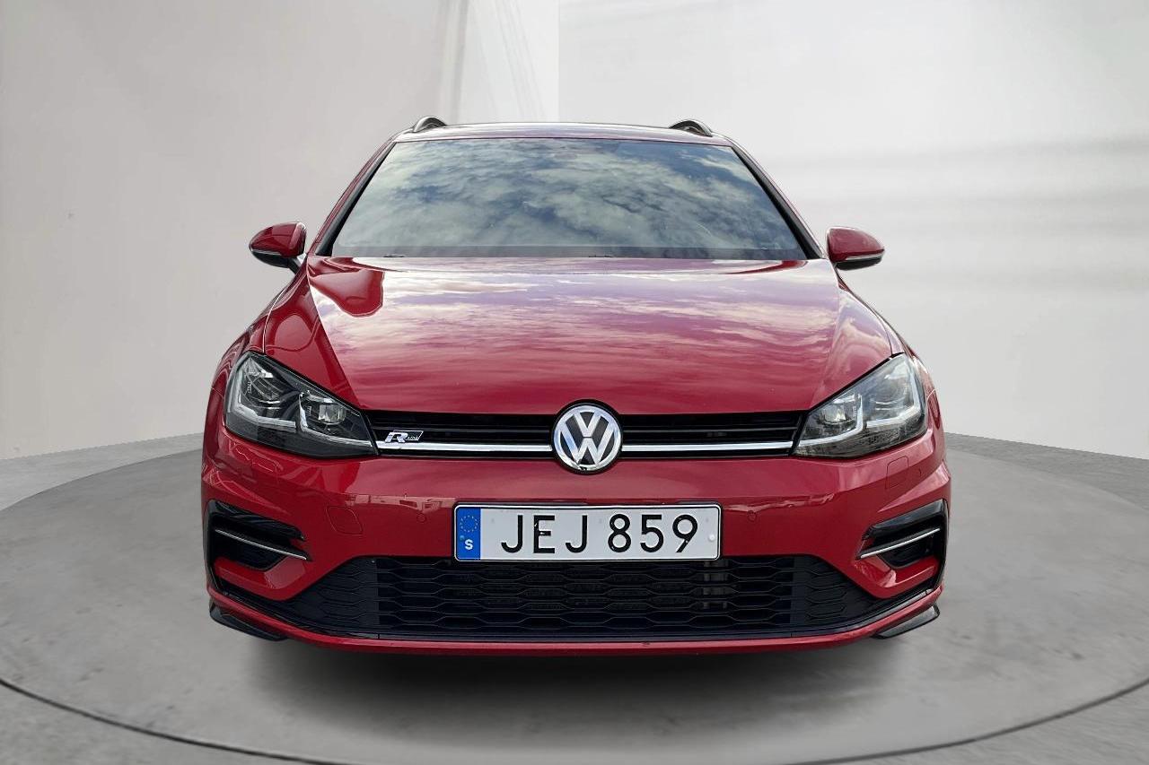 VW Golf VII 1.5 TSI Sportscombi (150hk) - 96 370 km - Automatyczna - czerwony - 2019