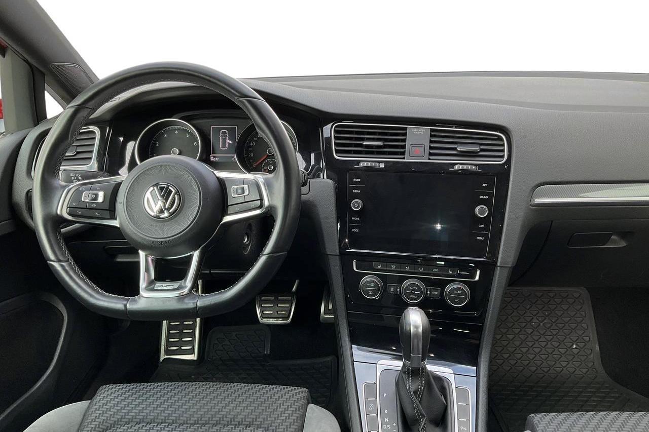 VW Golf VII 1.5 TSI Sportscombi (150hk) - 96 370 km - Automatyczna - czerwony - 2019