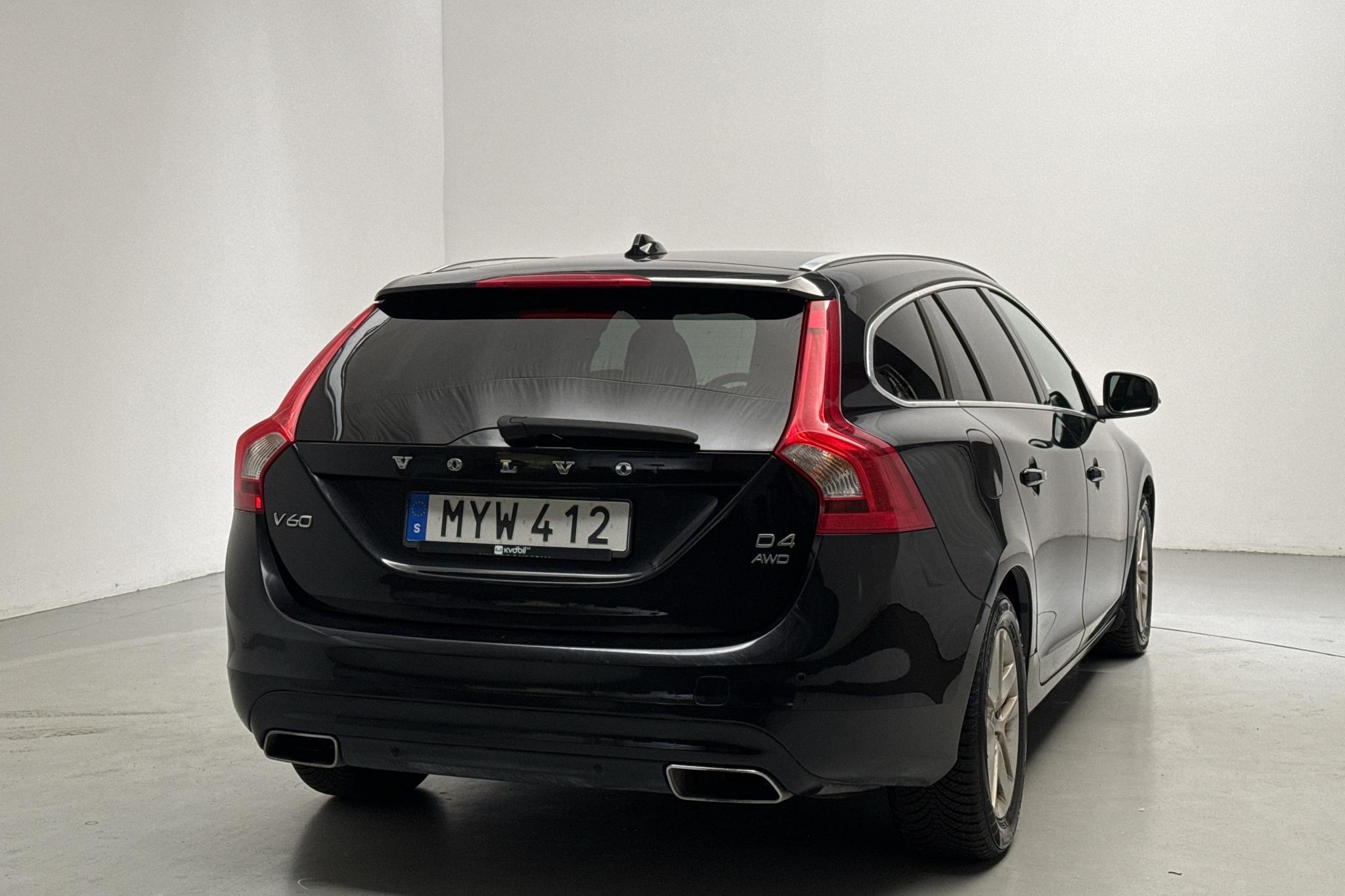 Volvo V60 D4 AWD (181hk) - 170 720 km - Automaatne - must - 2015