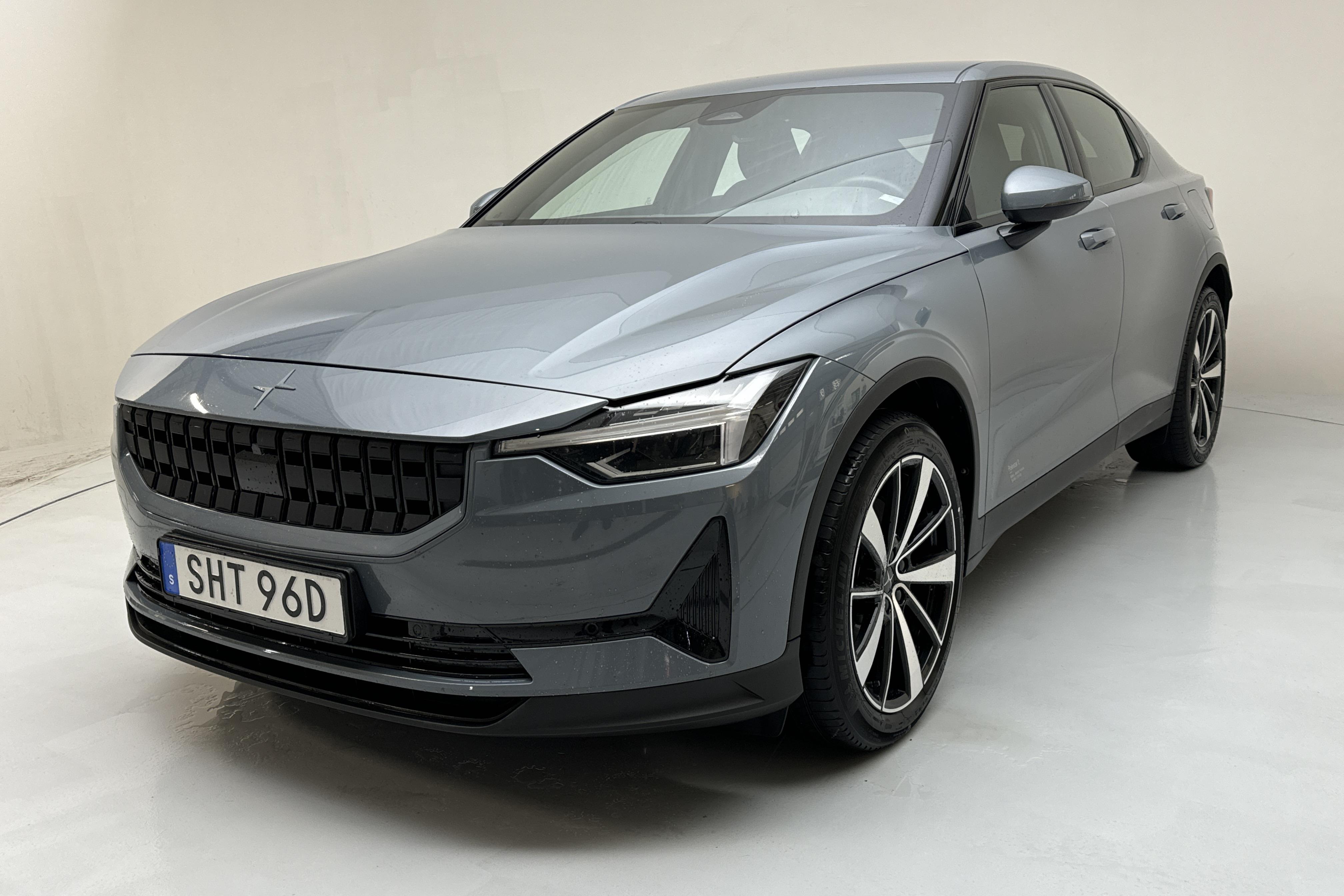 Polestar 2 Long range Single motor (231hk) - 82 220 km - Automaattinen - harmaa - 2022