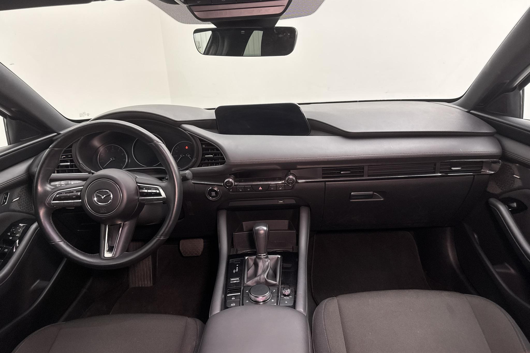 Mazda 3 2.0 5dr (122hk) - 50 720 km - Automatyczna - brązowy - 2019