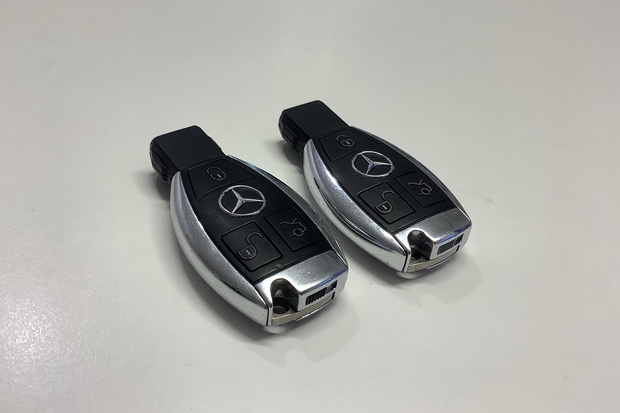 Mercedes GLC 350 e 4MATIC X253 (211hk) - 13 256 mil - Automat - röd - 2018