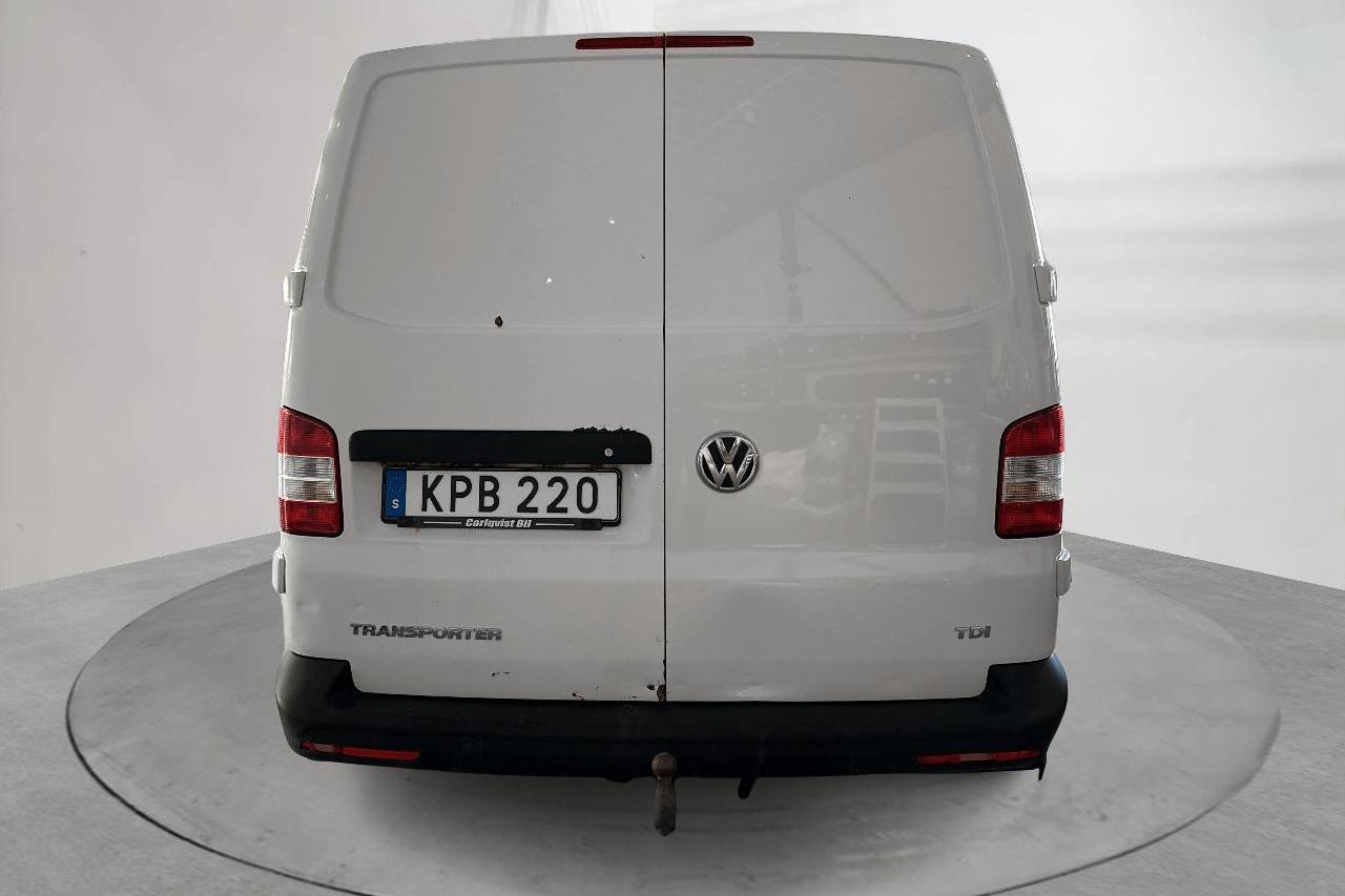 VW Transporter T5 2.0 TDI (102hk) - 138 260 km - Manuaalinen - valkoinen - 2015