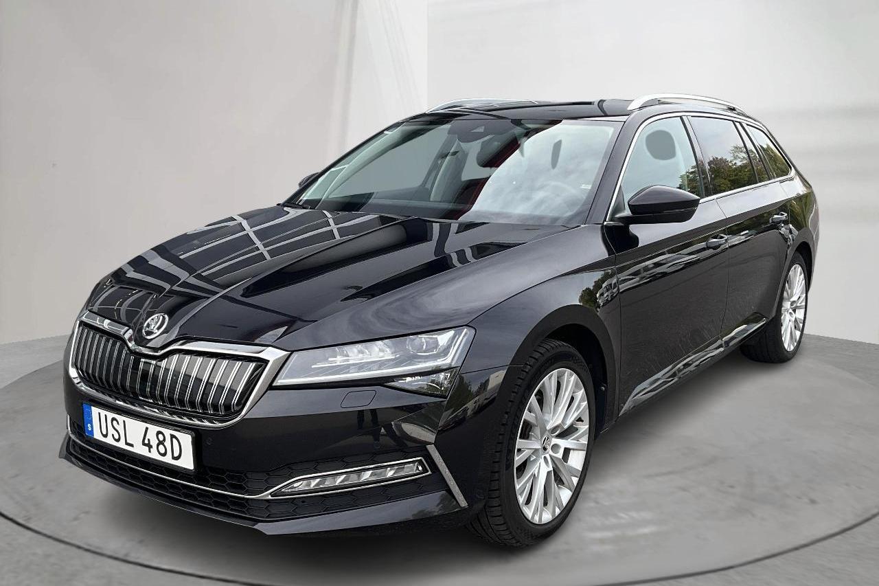 Skoda Superb iV 1.4 TSI PHEV Kombi (218hk) - 104 410 km - Automatic - black - 2022