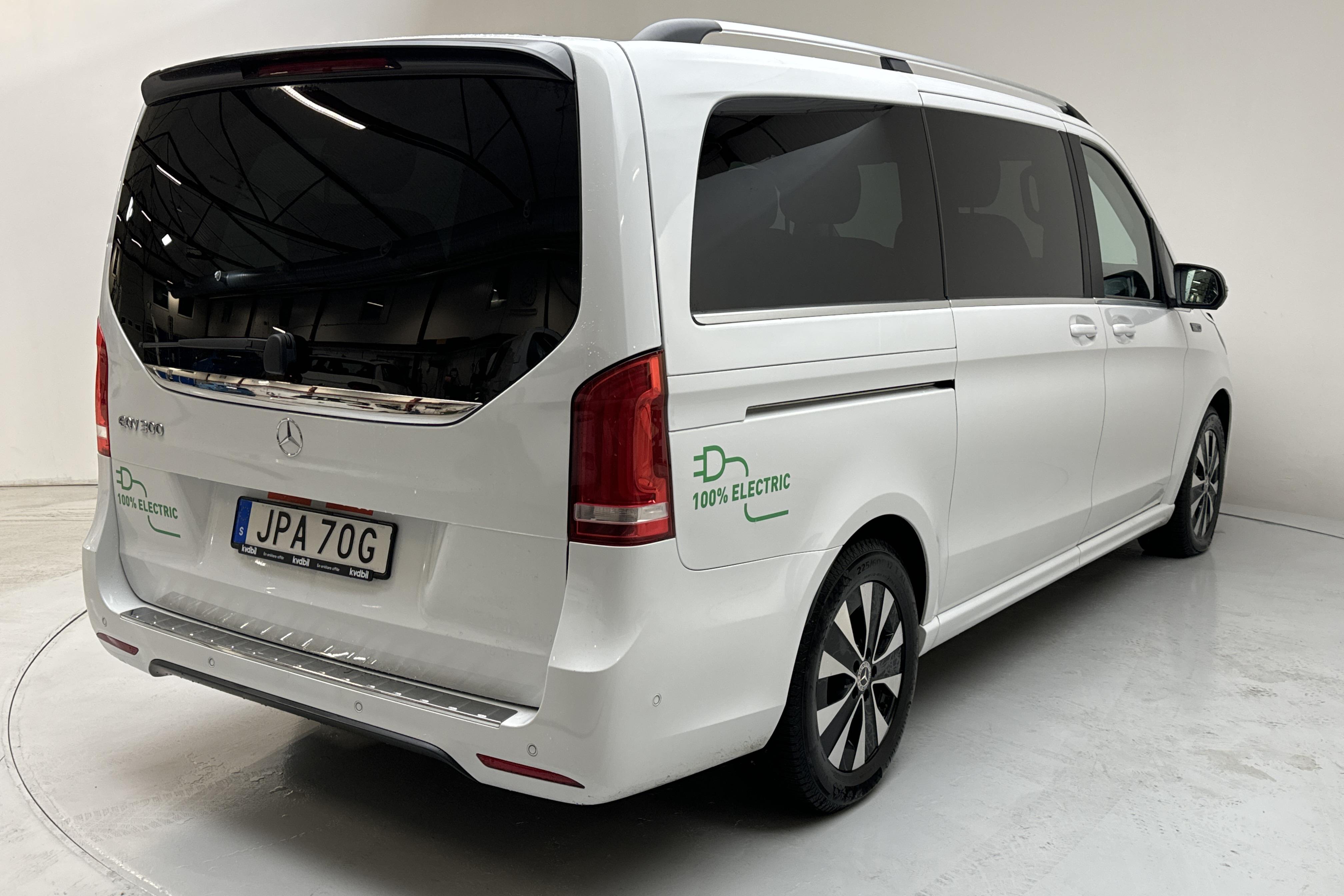 Mercedes EQV 300 (204hk) - 85 900 km - Automaattinen - valkoinen - 2021