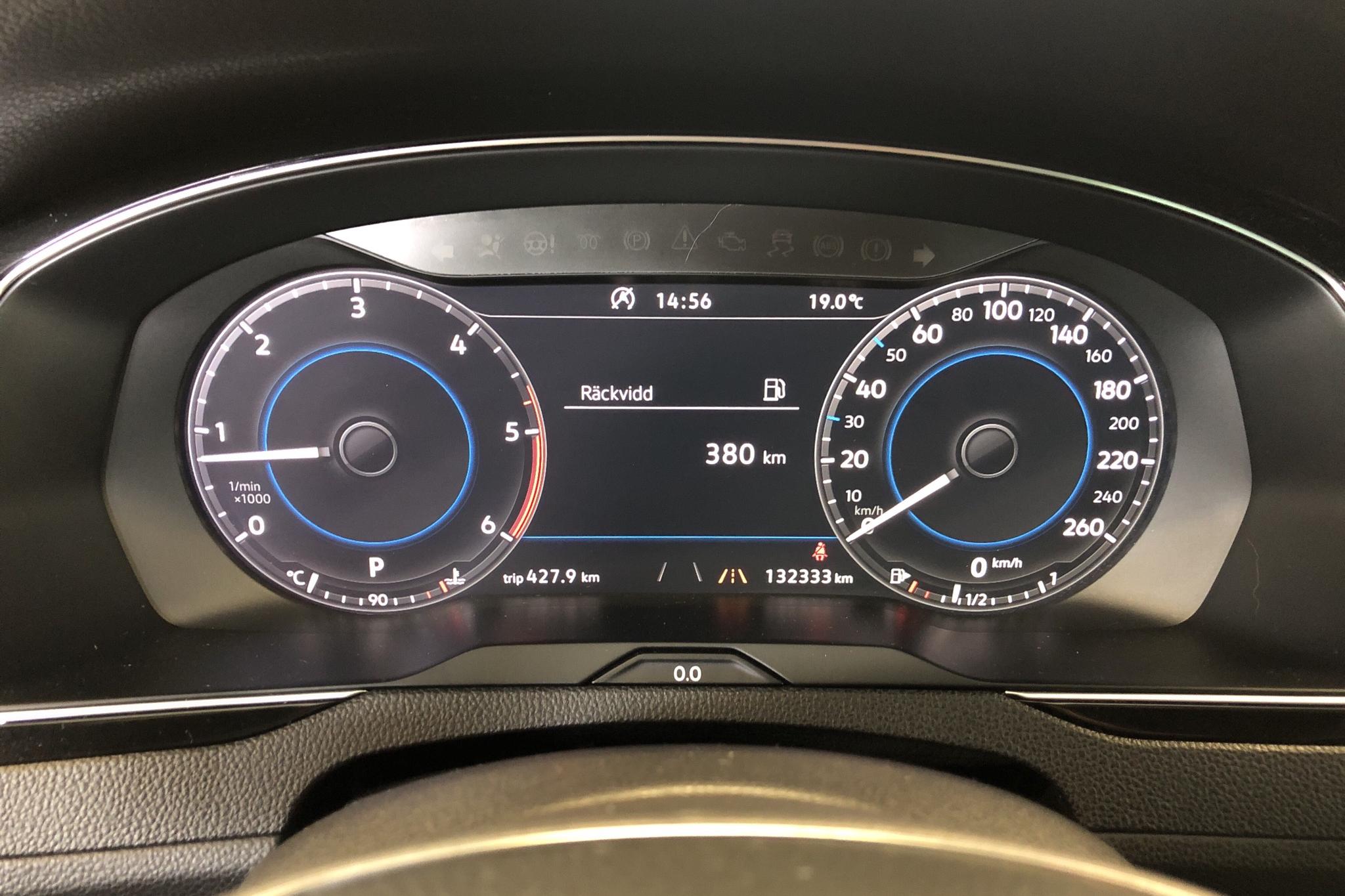 VW Passat 2.0 TDI Sportscombi 4MOTION (190hk) - 132 330 km - Automatyczna - czarny - 2018