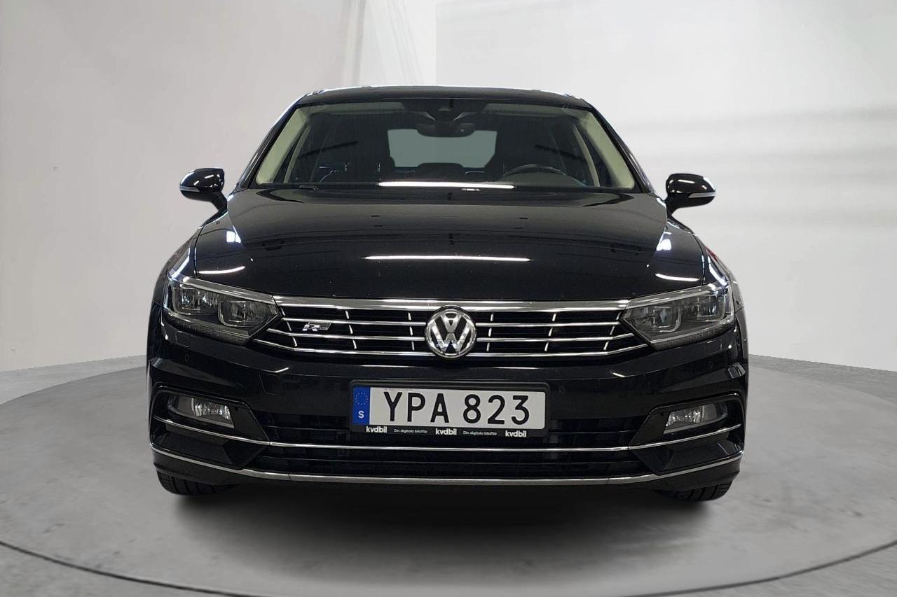 VW Passat 2.0 TDI Sportscombi 4MOTION (190hk) - 13 233 mil - Automat - svart - 2018