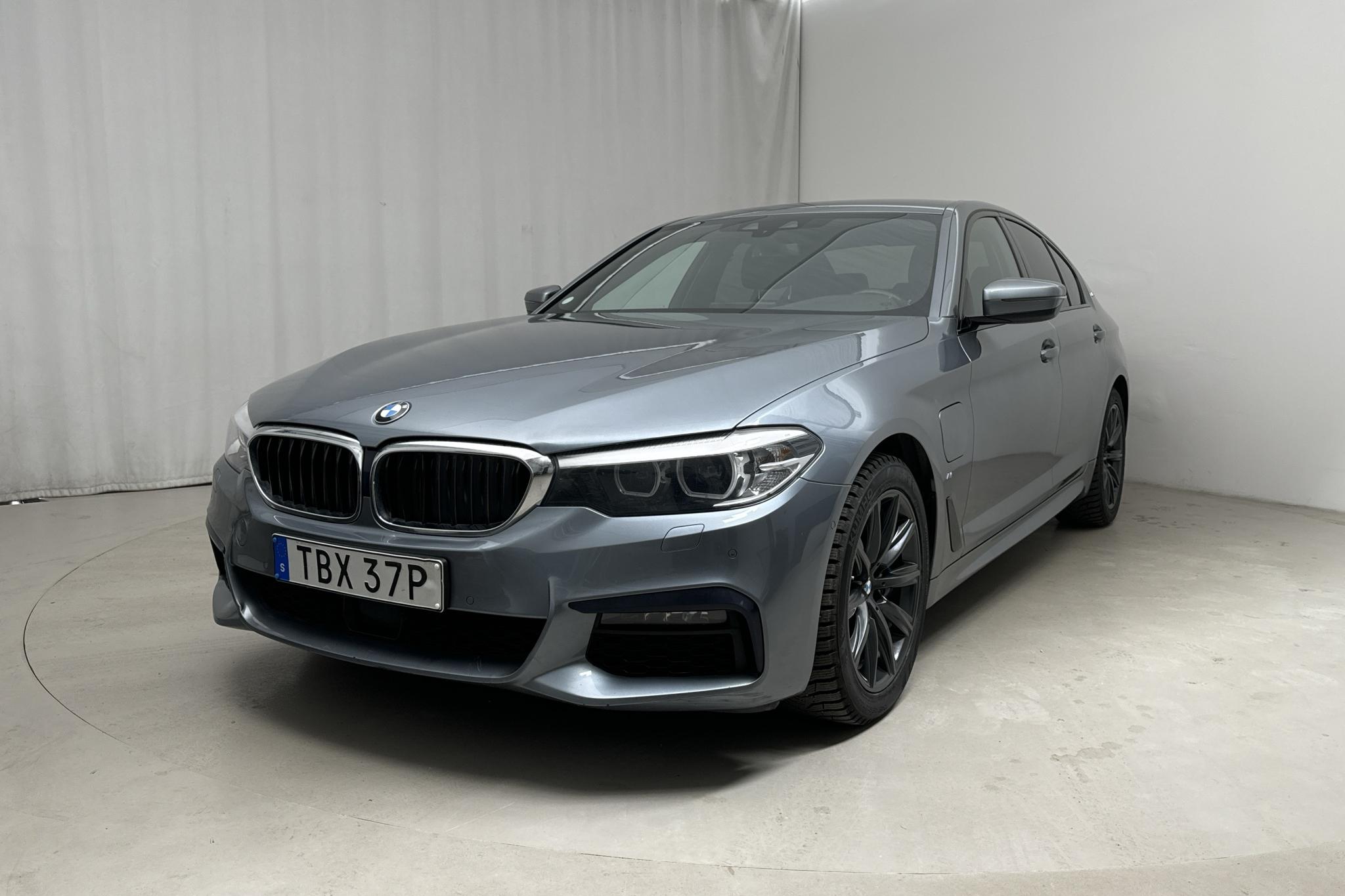 BMW 530e iPerformance Sedan, G30 (252hk) - 15 483 mil - Automat - blå - 2019