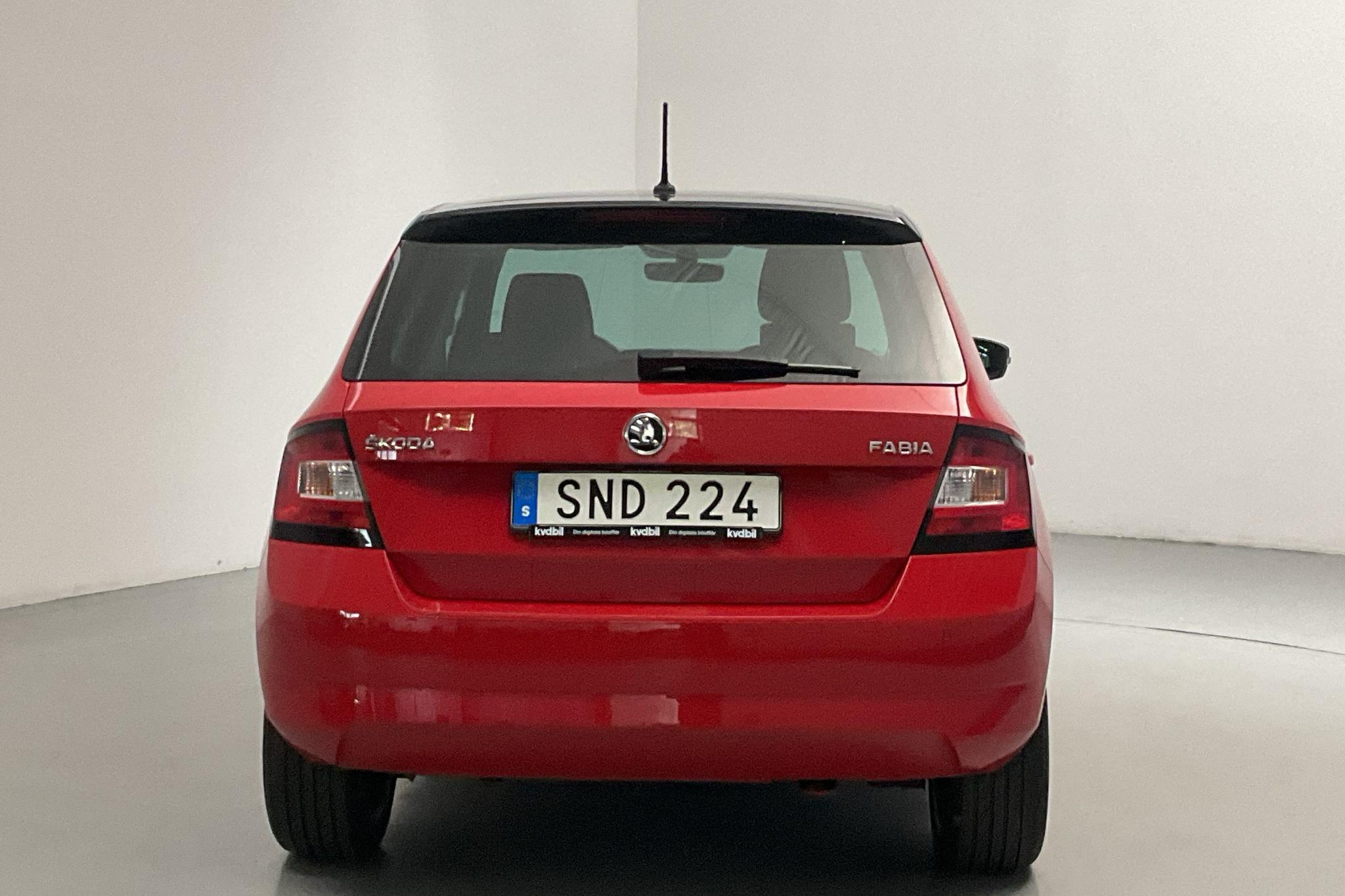 Skoda Fabia 1.2 TSI (90hk) - 69 890 km - Käsitsi - punane - 2017