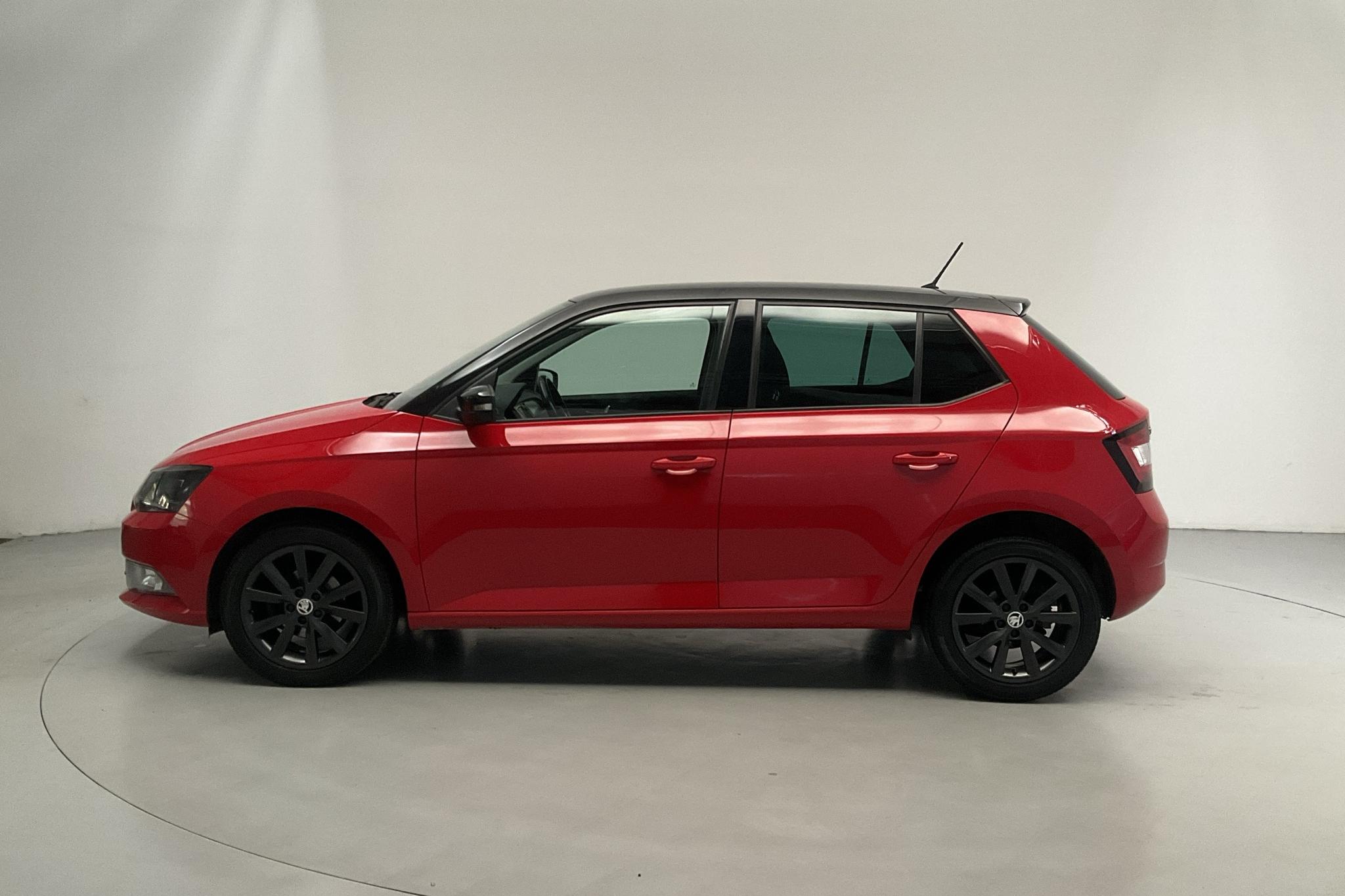 Skoda Fabia 1.2 TSI (90hk) - 69 890 km - Manuaalinen - punainen - 2017