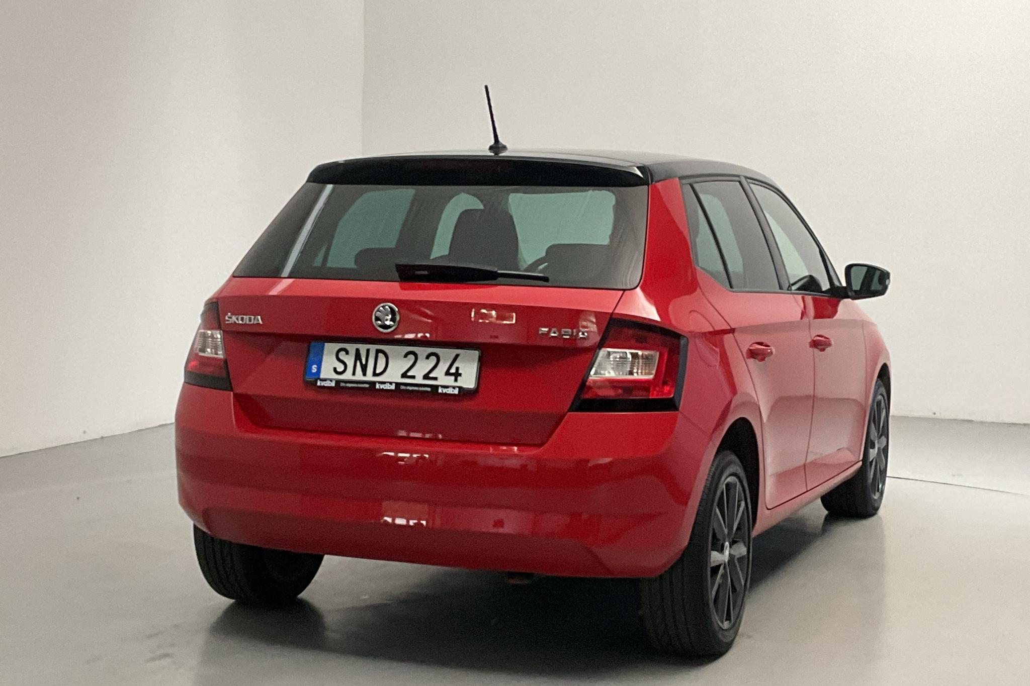 Skoda Fabia 1.2 TSI (90hk) - 69 890 km - Käsitsi - punane - 2017