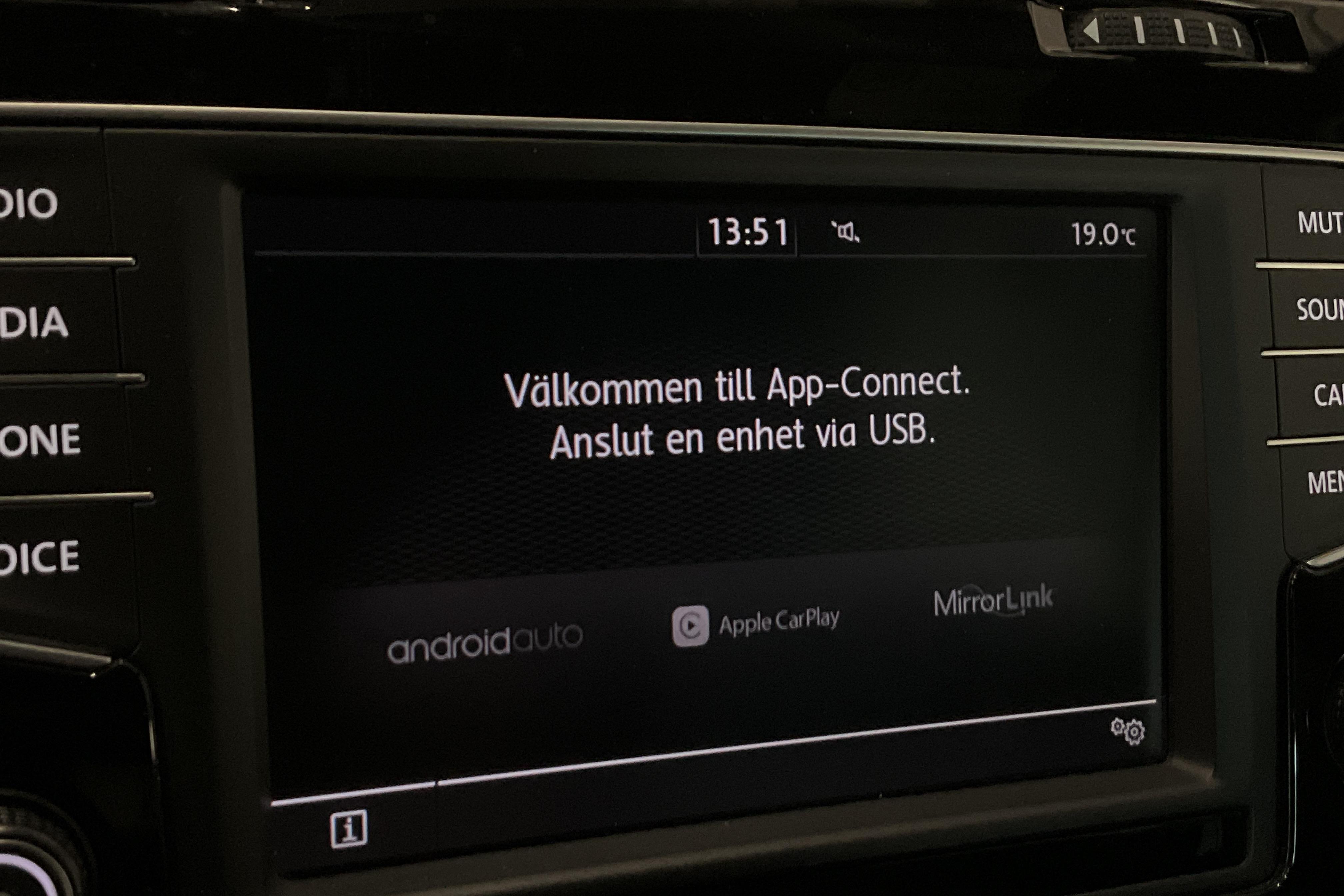 VW Golf VII 1.4 TSI 5dr (150hk) - 121 360 km - Manuaalinen - punainen - 2017