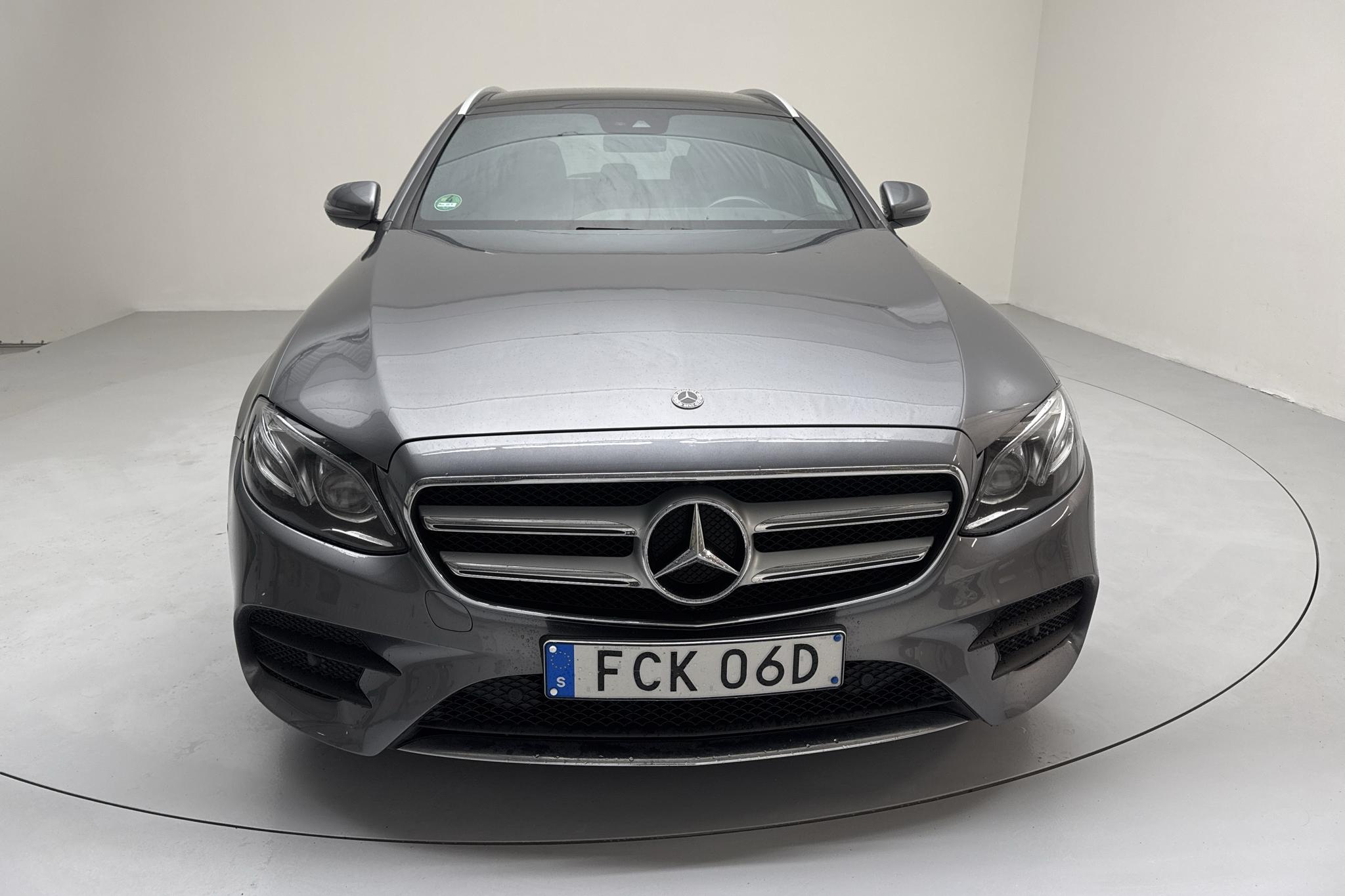 Mercedes E 200 d Kombi S213 (160hk) - 115 420 km - Automaattinen - harmaa - 2020