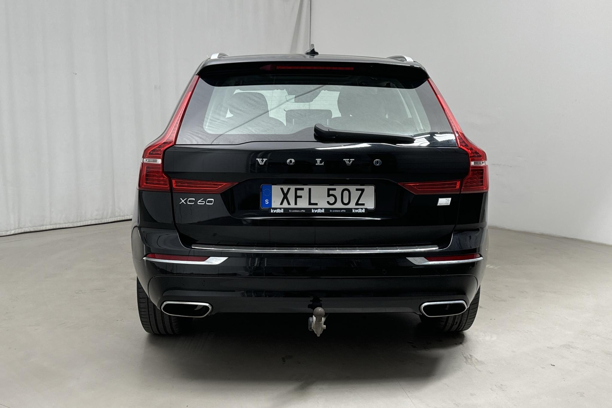 Volvo XC60 T6 AWD Recharge (340hk) - 11 568 mil - Automat - svart - 2021