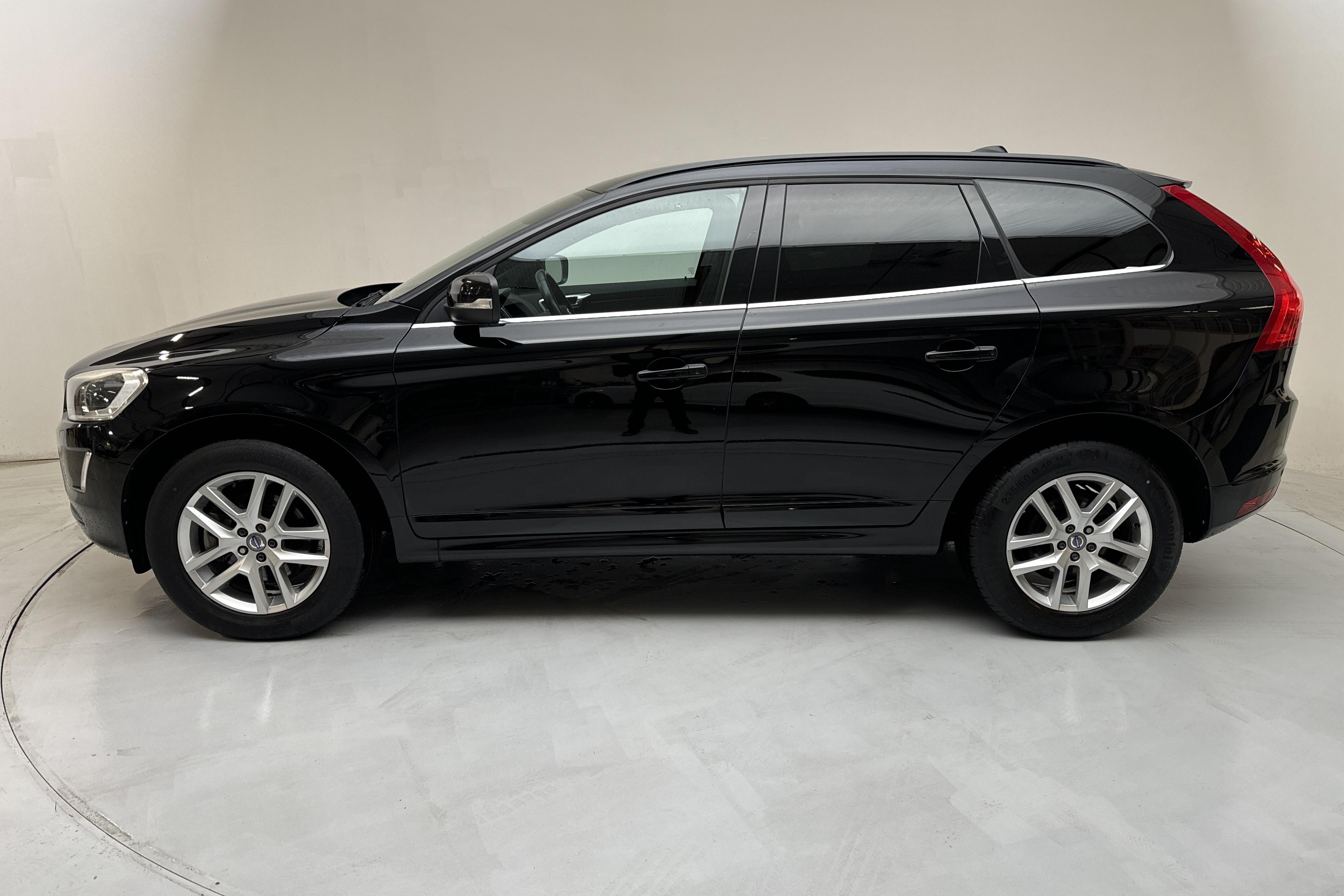 Volvo XC60 D4 AWD (190hk) - 60 300 km - Automatic - black - 2017