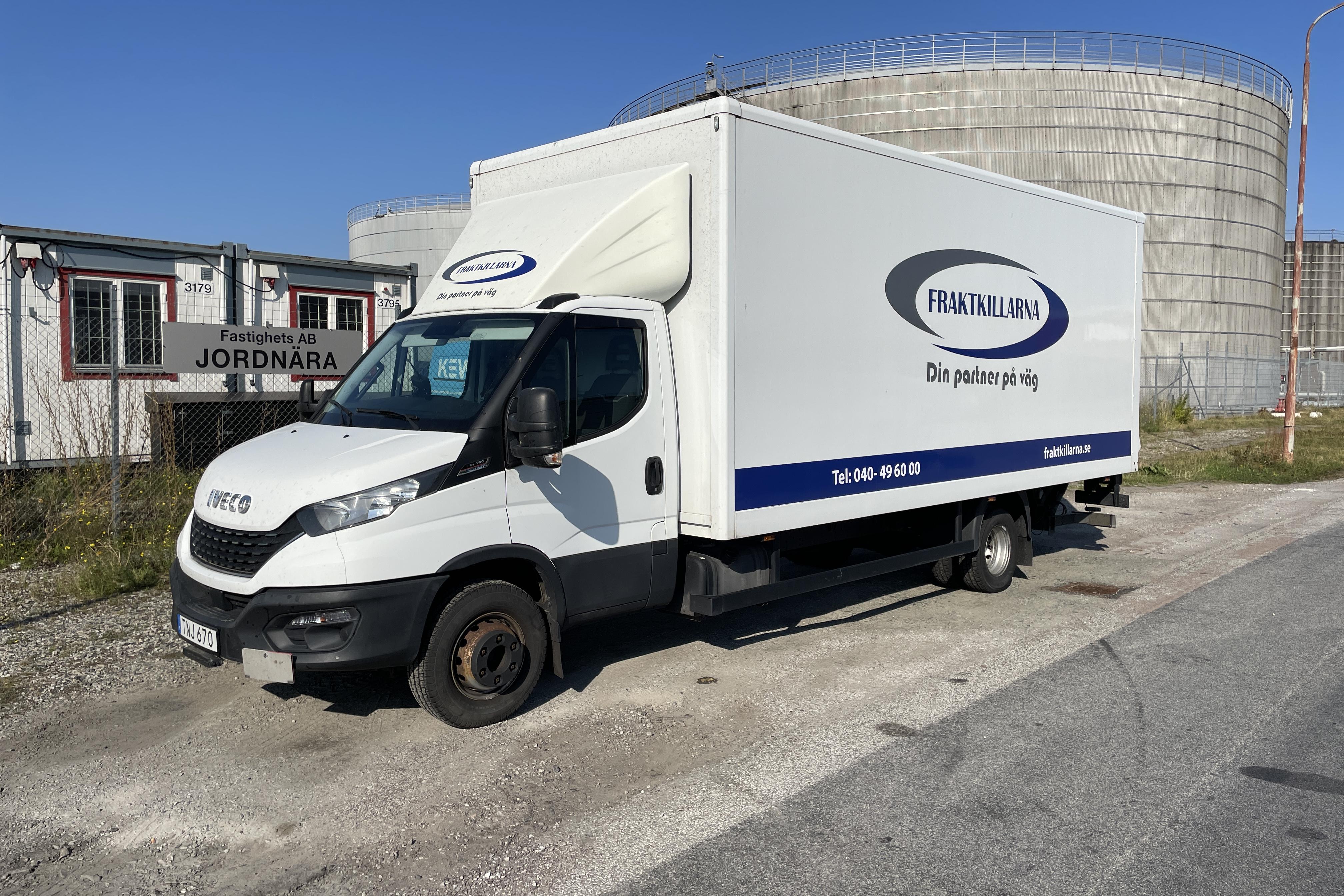 Iveco / SAXAS MKD 60-M-E - 179 395 km - Automat - vit - 2020