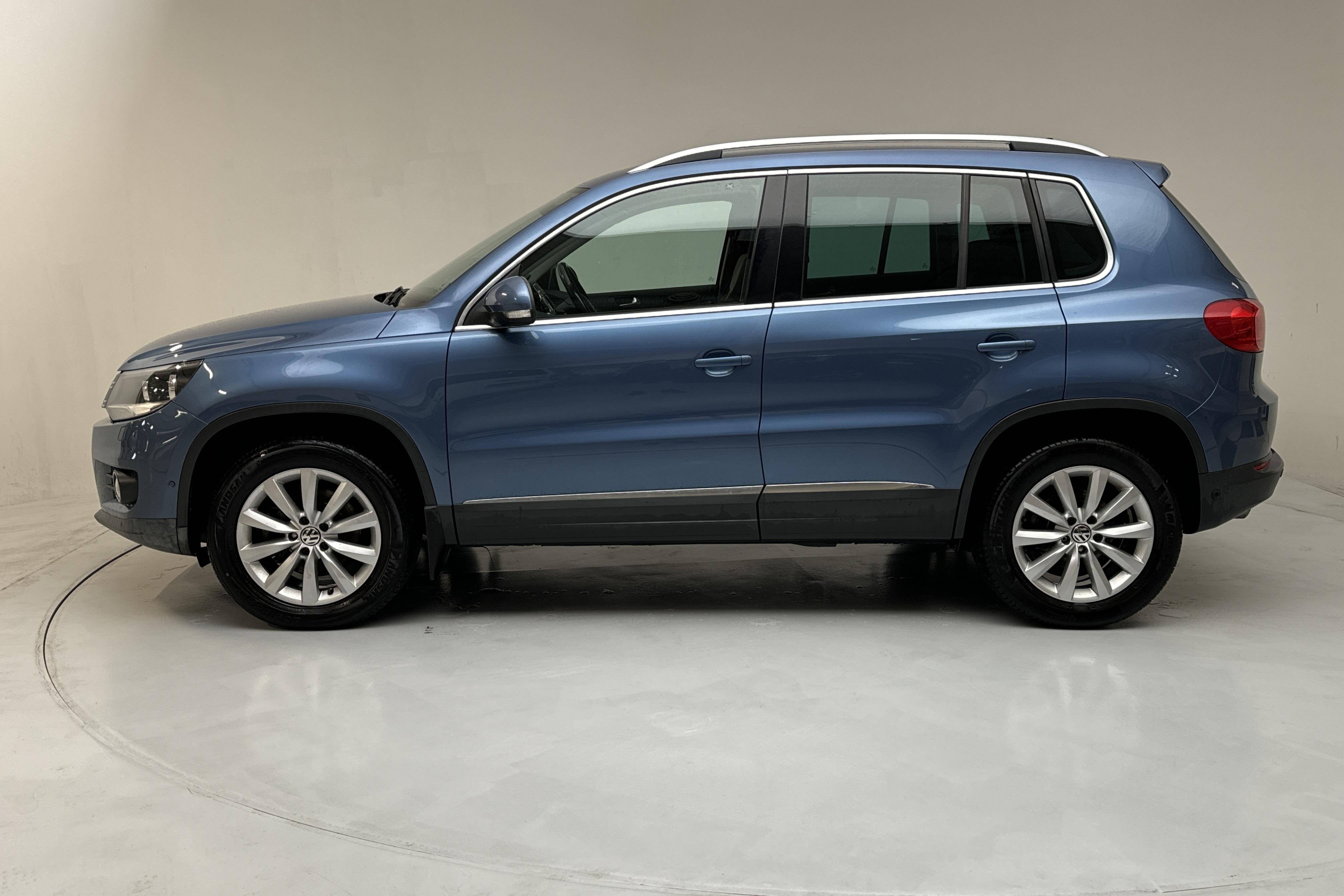 VW Tiguan 1.4 TSI 4MOTION (160hk) - 182 900 km - Manuaalinen - Light Blue - 2012