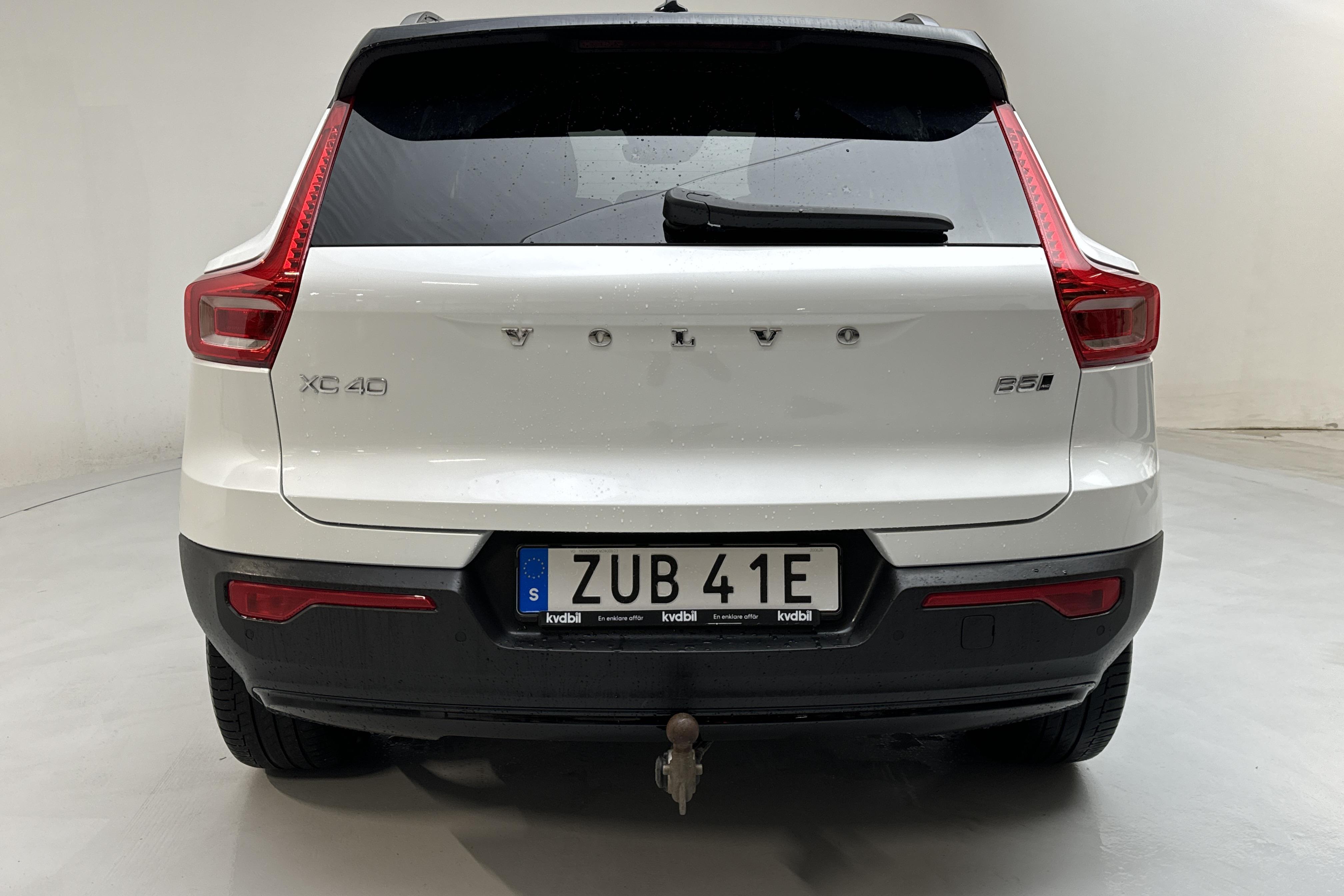 Volvo XC40 B4 AWD (197hk) - 98 180 km - Automaattinen - valkoinen - 2021