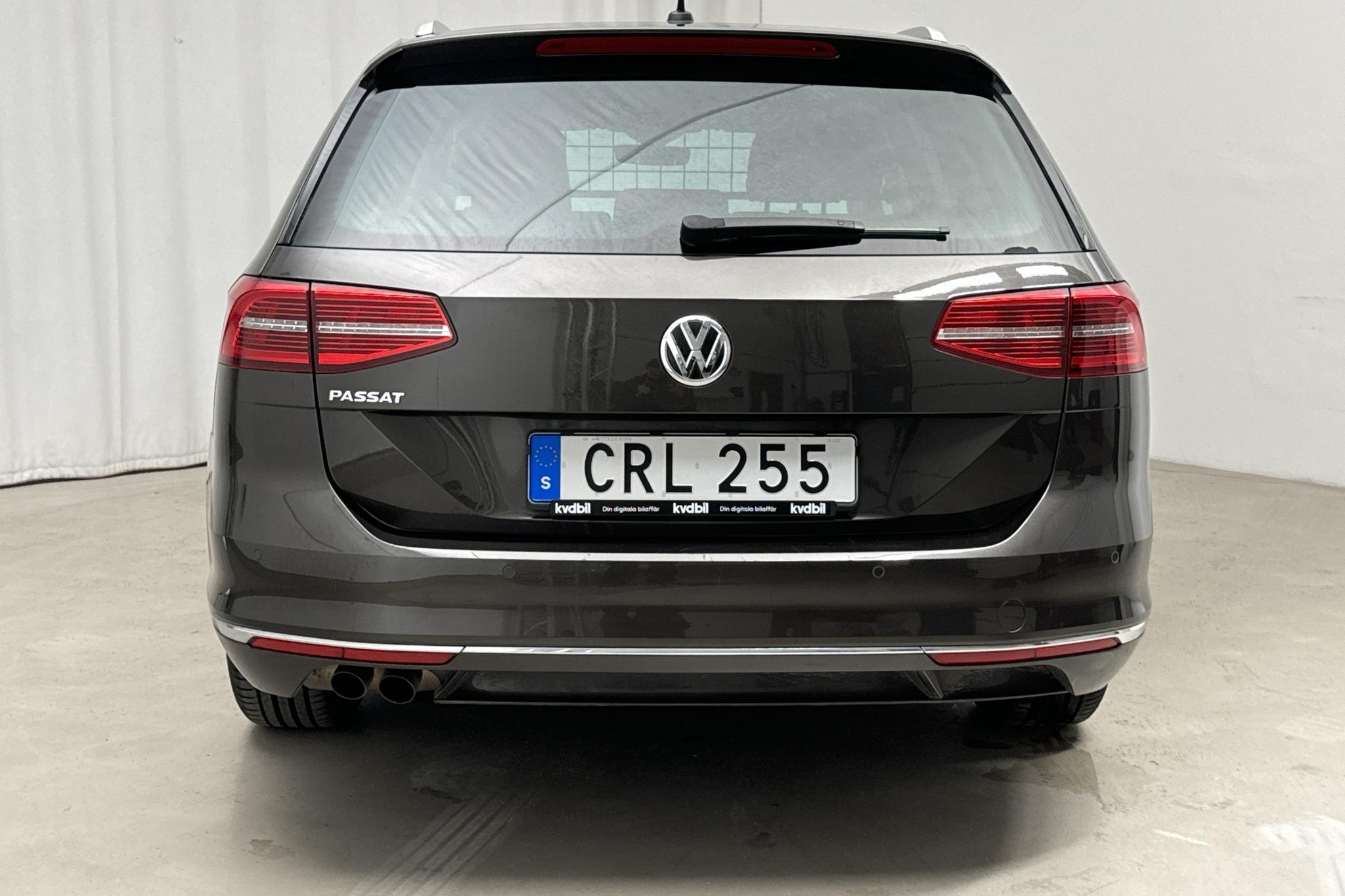 VW Passat 2.0 TDI Sportscombi (190hk) - 8 865 mil - Automat - Dark Brown - 2018