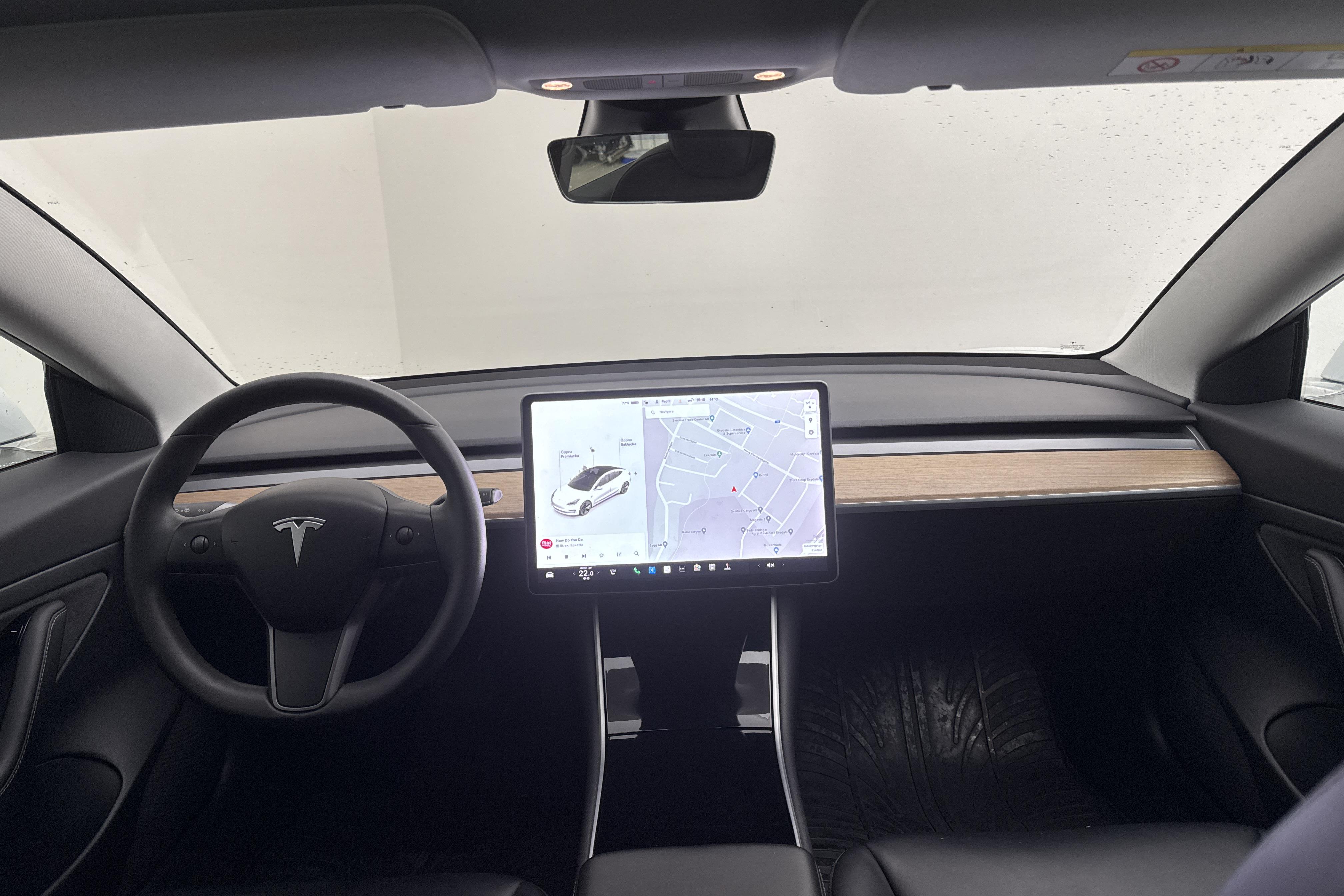 Tesla Model 3 Standard Range RWD - 142 230 km - Automatic - white - 2020