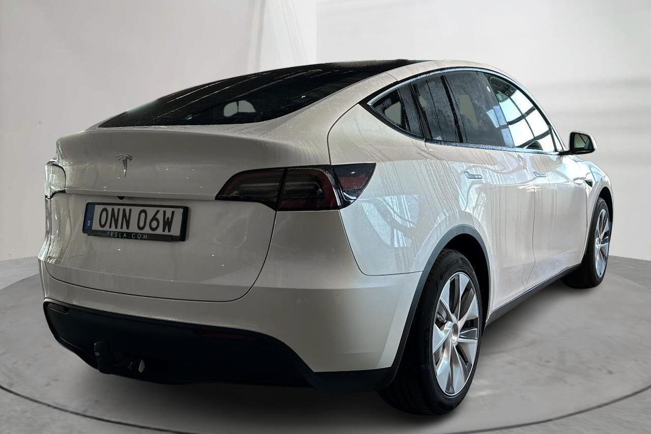 Tesla Model Y Standard Range RWD - 9 630 km - Automatyczna - biały - 2024