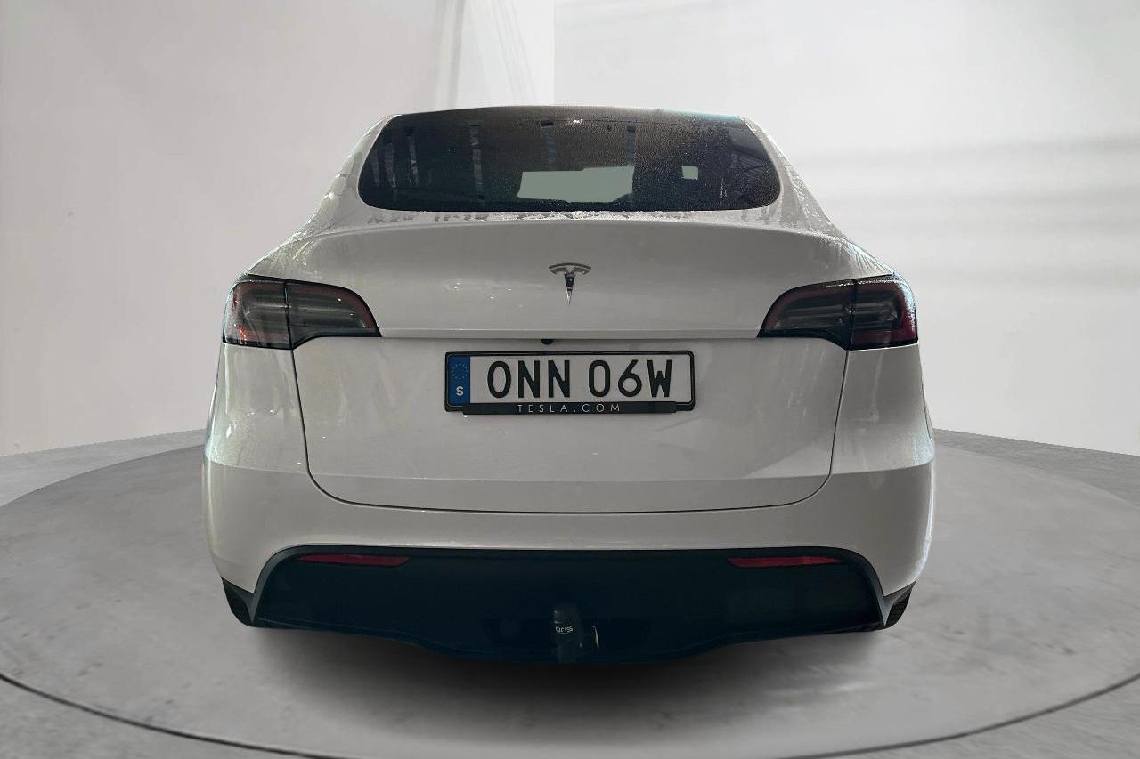 Tesla Model Y Standard Range RWD - 9 630 km - Automatyczna - biały - 2024