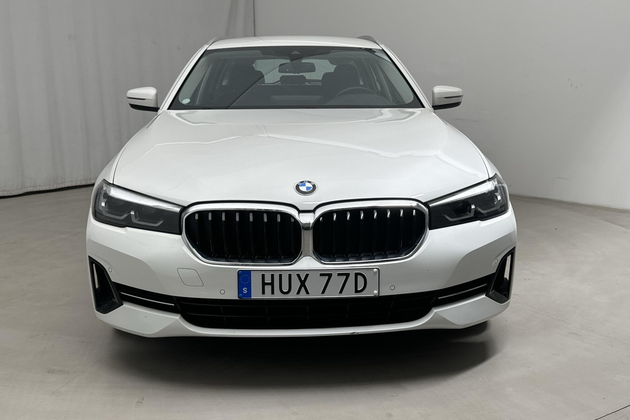 BMW 530e Touring, G31 12kWh LCI (292hk) - 55 950 km - Automatic - white - 2021