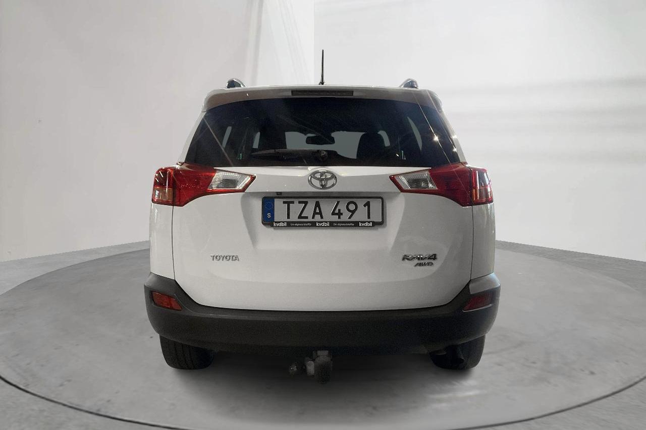 Toyota RAV4 2.0 VVT-i (151hk) - 25 220 mil - Manuell - vit - 2014