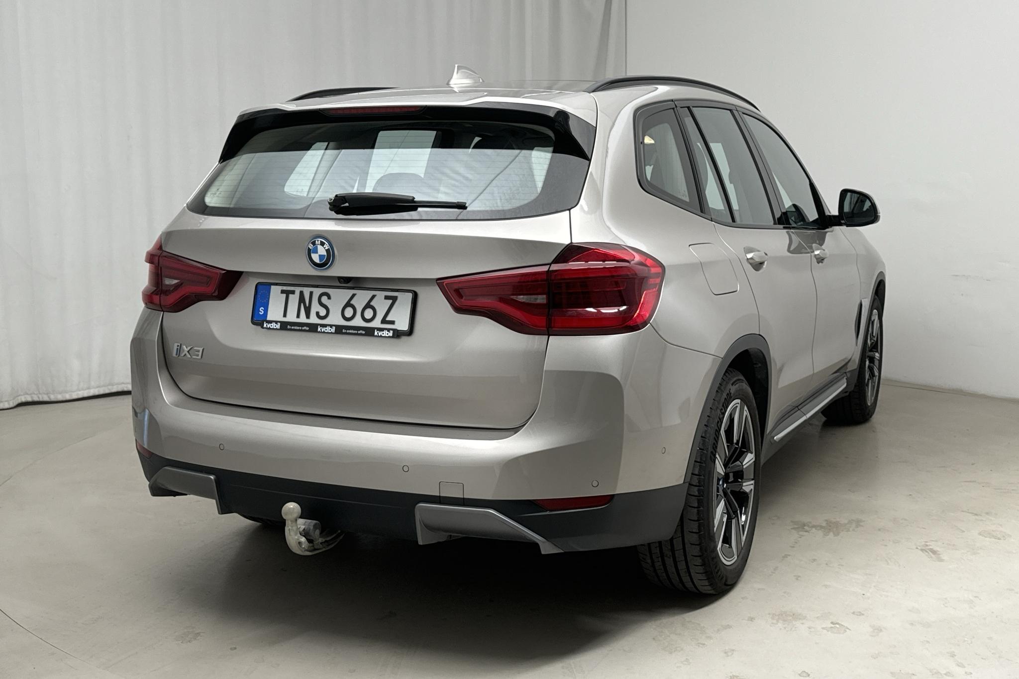 BMW iX3, G08 (286hk) - 40 350 km - Automatic - silver - 2021