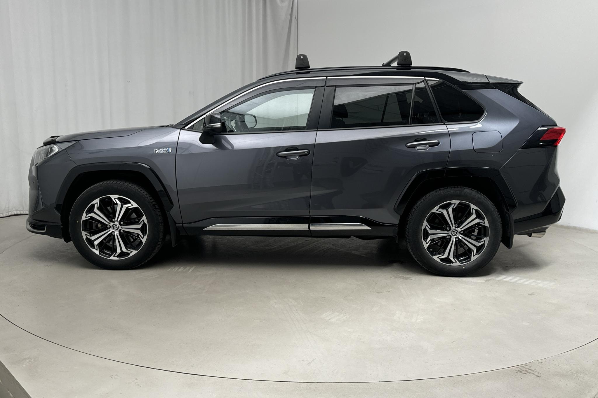 Toyota RAV4 2.5 Plug-in Hybrid AWD (306hk) - 37 600 km - Automatyczna - szary - 2021