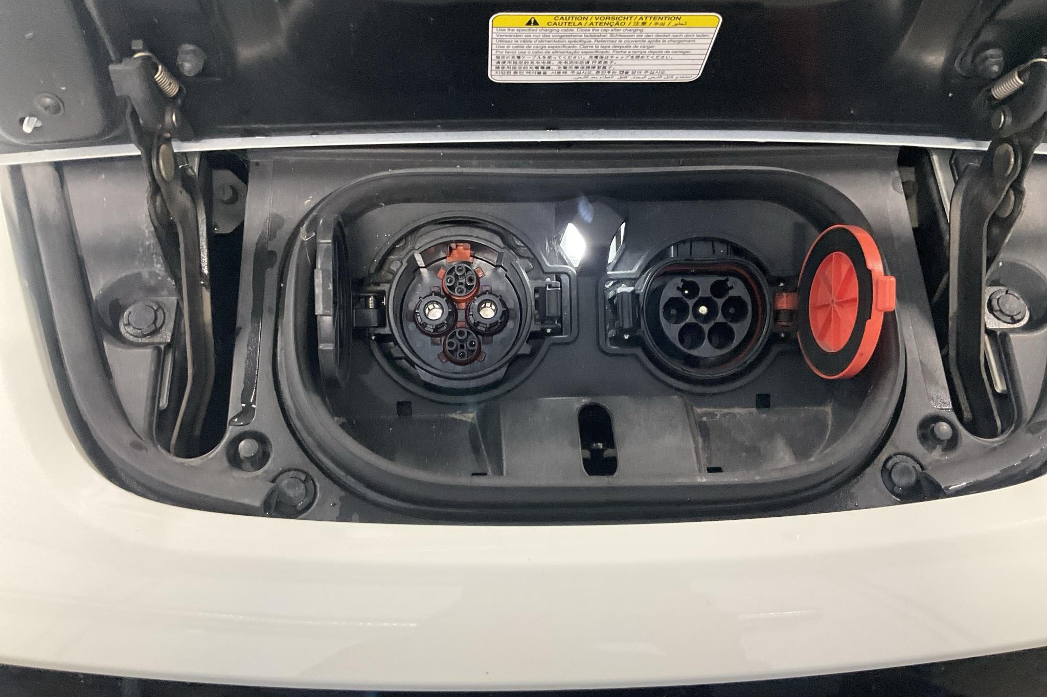 Nissan LEAF 5dr 39 kWh (150hk) - 84 580 km - Automaattinen - valkoinen - 2019