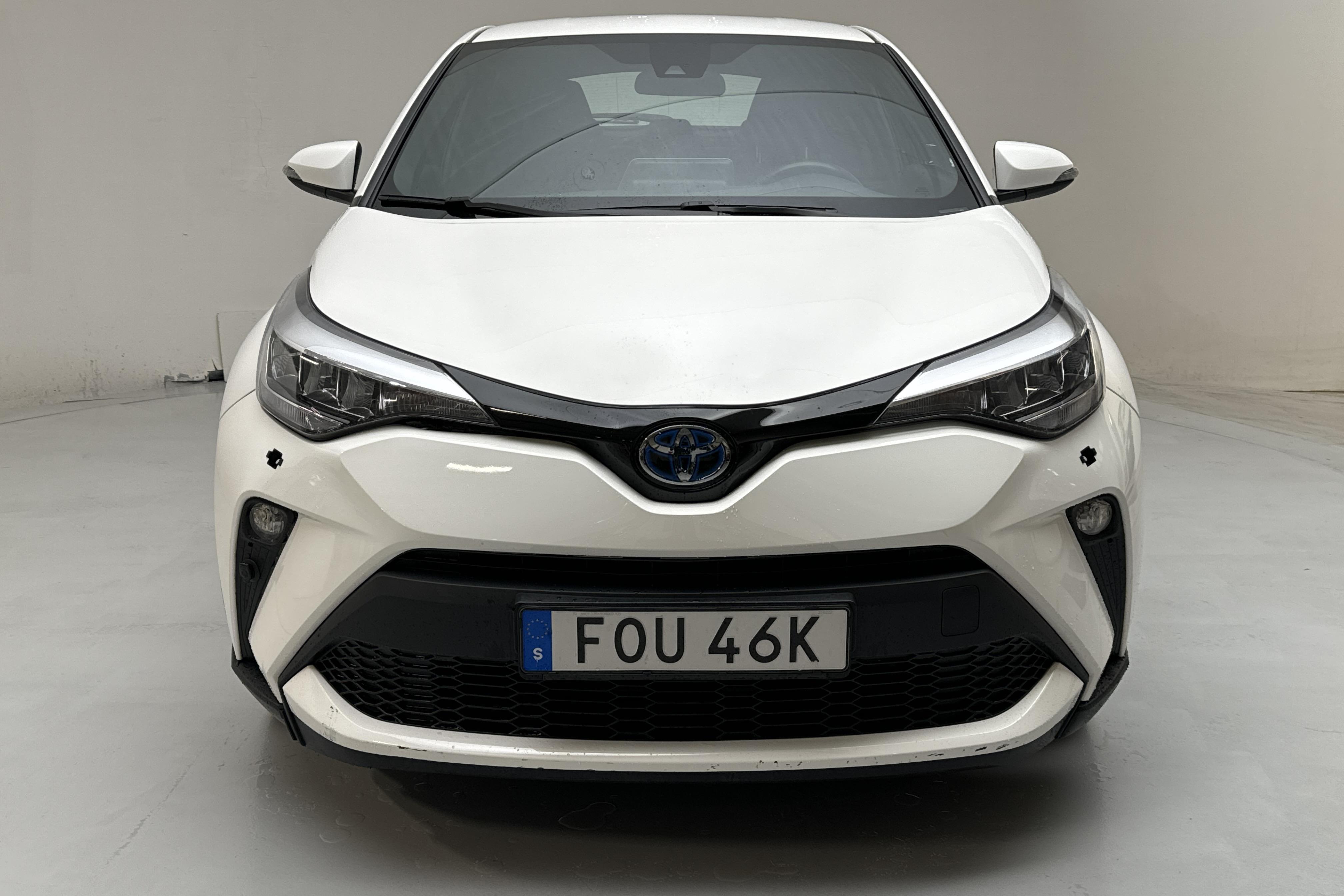 Toyota C-HR 1.8 HSD (122hk) - 141 390 km - Automatyczna - biały - 2021