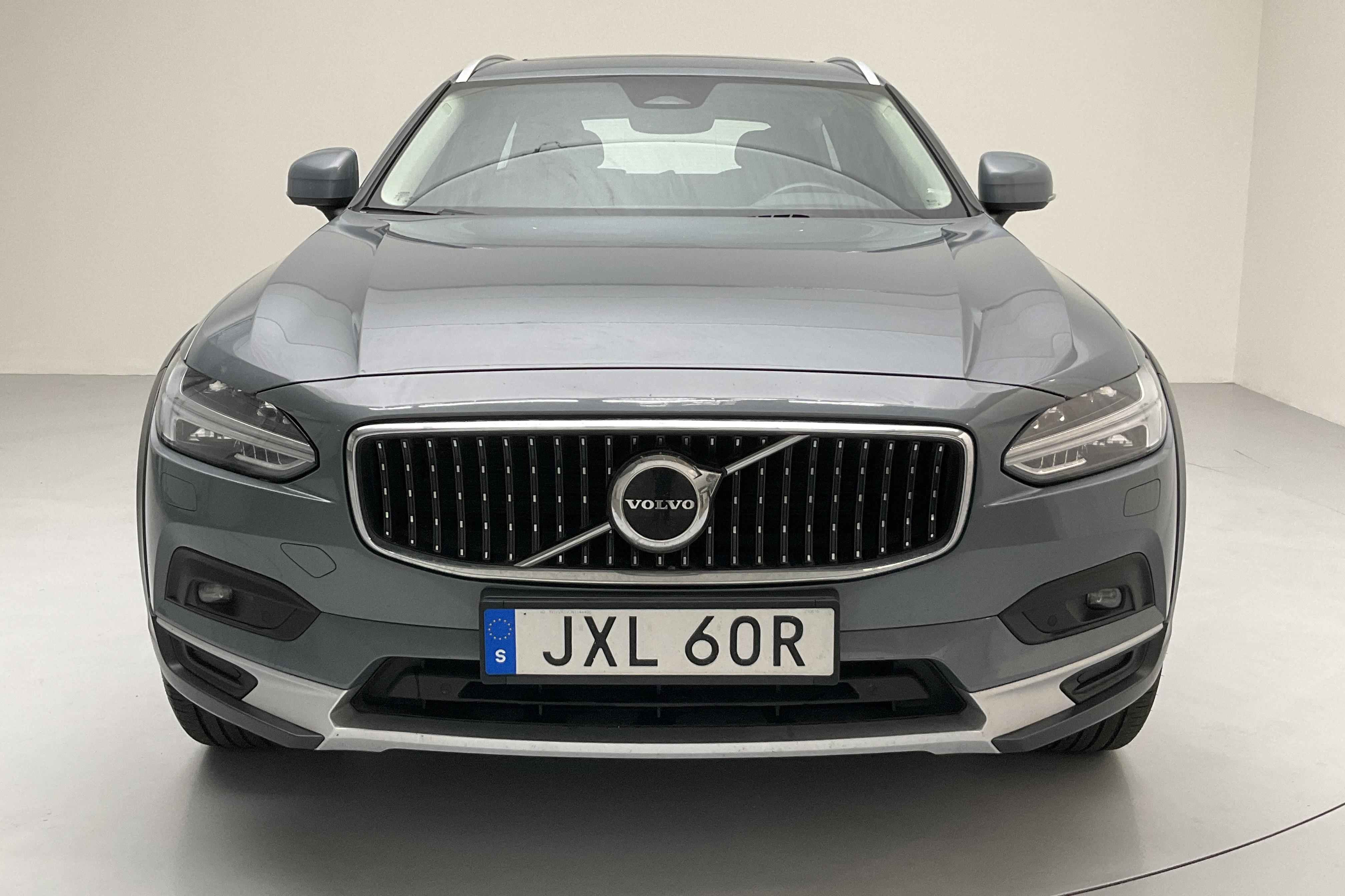 Volvo V90 B4 Cross Country AWD Mildhybrid, Diesel (197hk) - 168 440 km - Automatyczna - szary - 2022