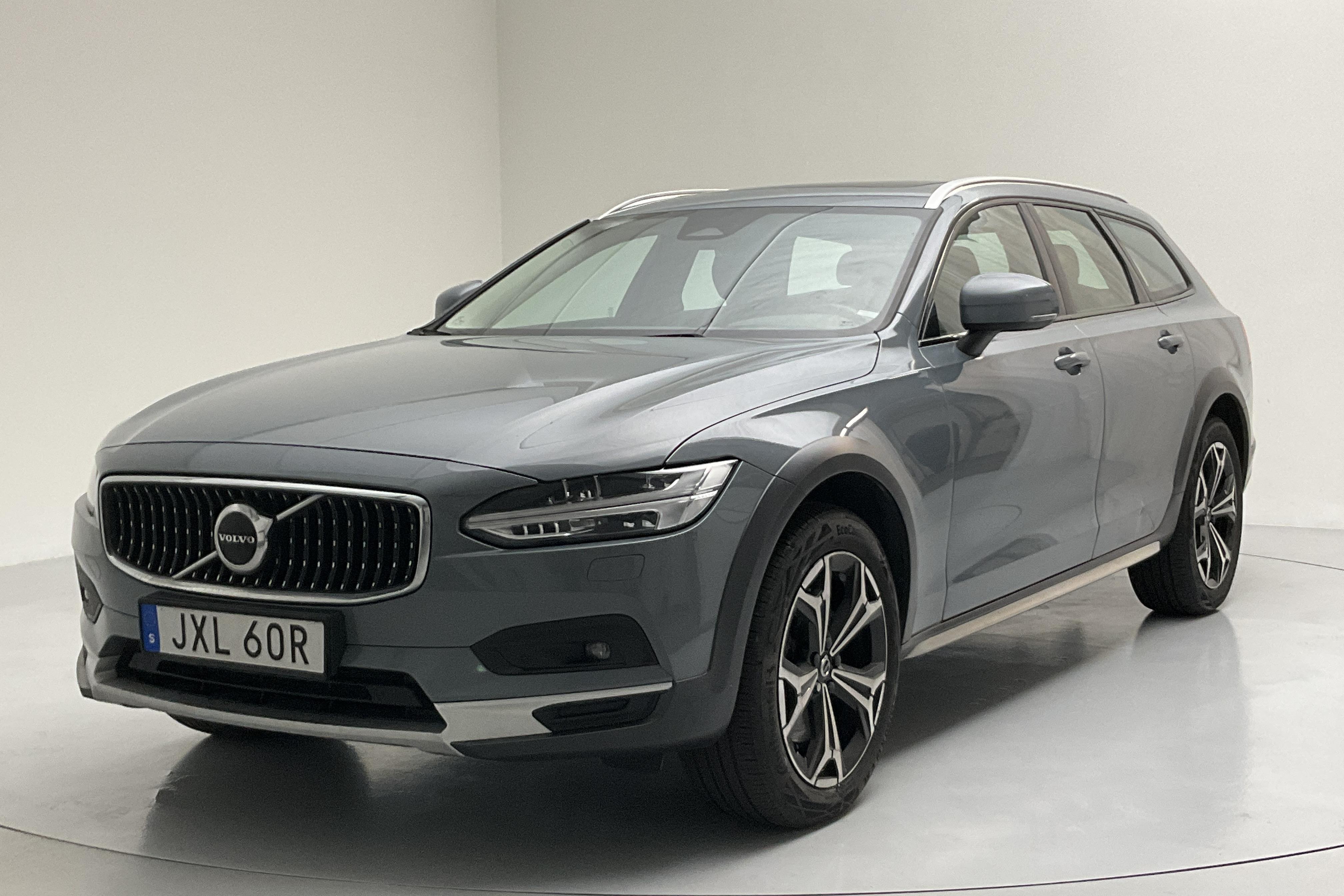 Volvo V90 B4 Cross Country AWD Mildhybrid, Diesel (197hk) - 168 440 km - Automatic - gray - 2022