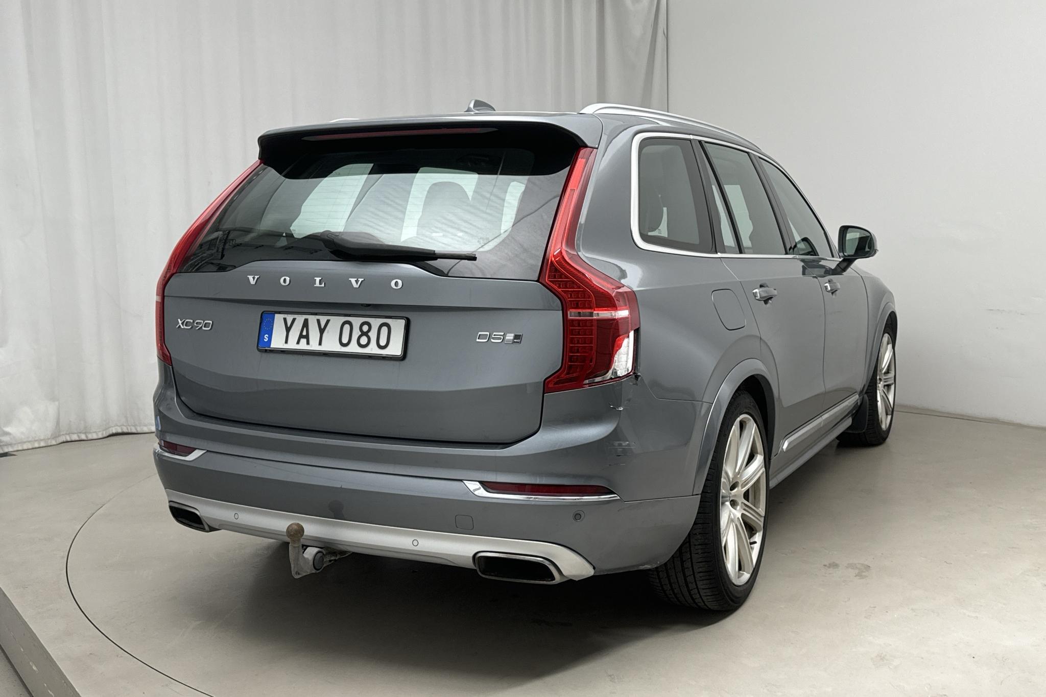 Volvo XC90 D5 AWD (225hk) - 169 170 km - Automaattinen - harmaa - 2016