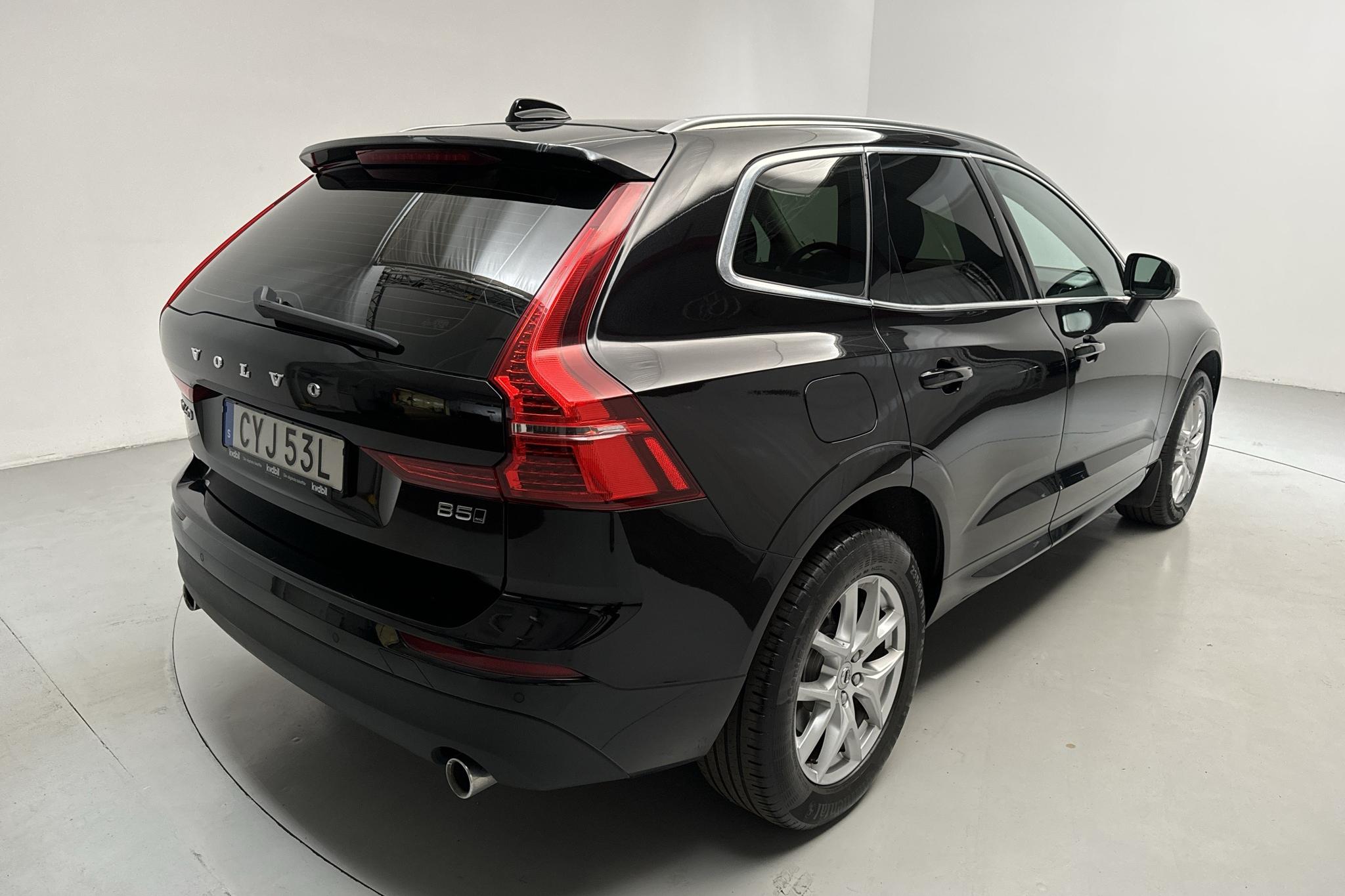 Volvo XC60 B5 AWD Mildhybrid, Bensin (250hk) - 177 590 km - Automaattinen - musta - 2020