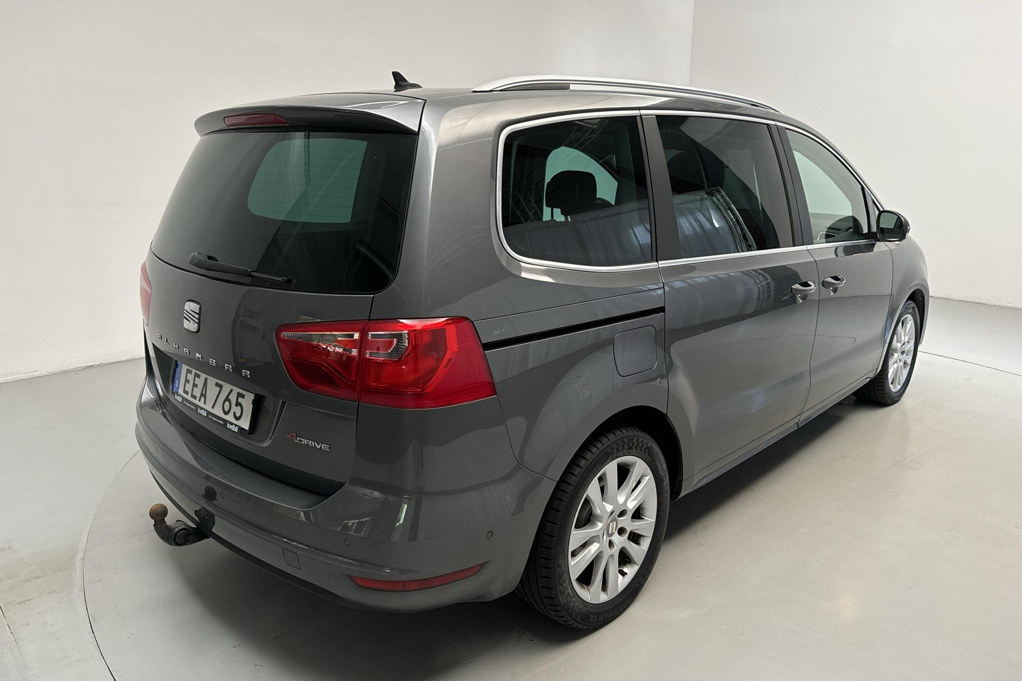 Seat Alhambra 2.0 CR 4WD Ecomotive (140hk) - 165 180 km - Manual - Dark Grey - 2014